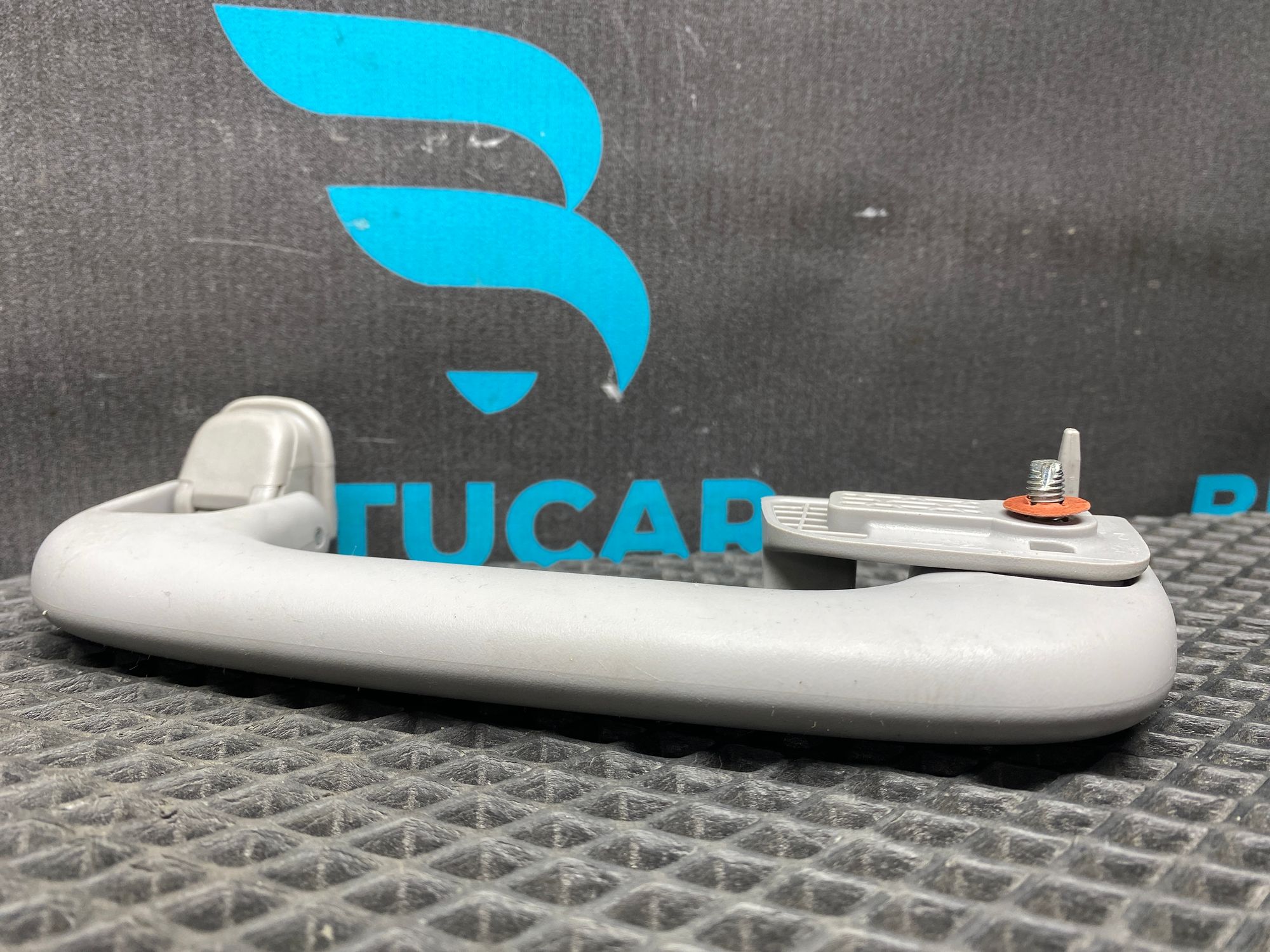 Б/У Ручка потолочная Kia Rio 4 (G4FG) 1.6L AT 2021, 499 рублей, Краснодар