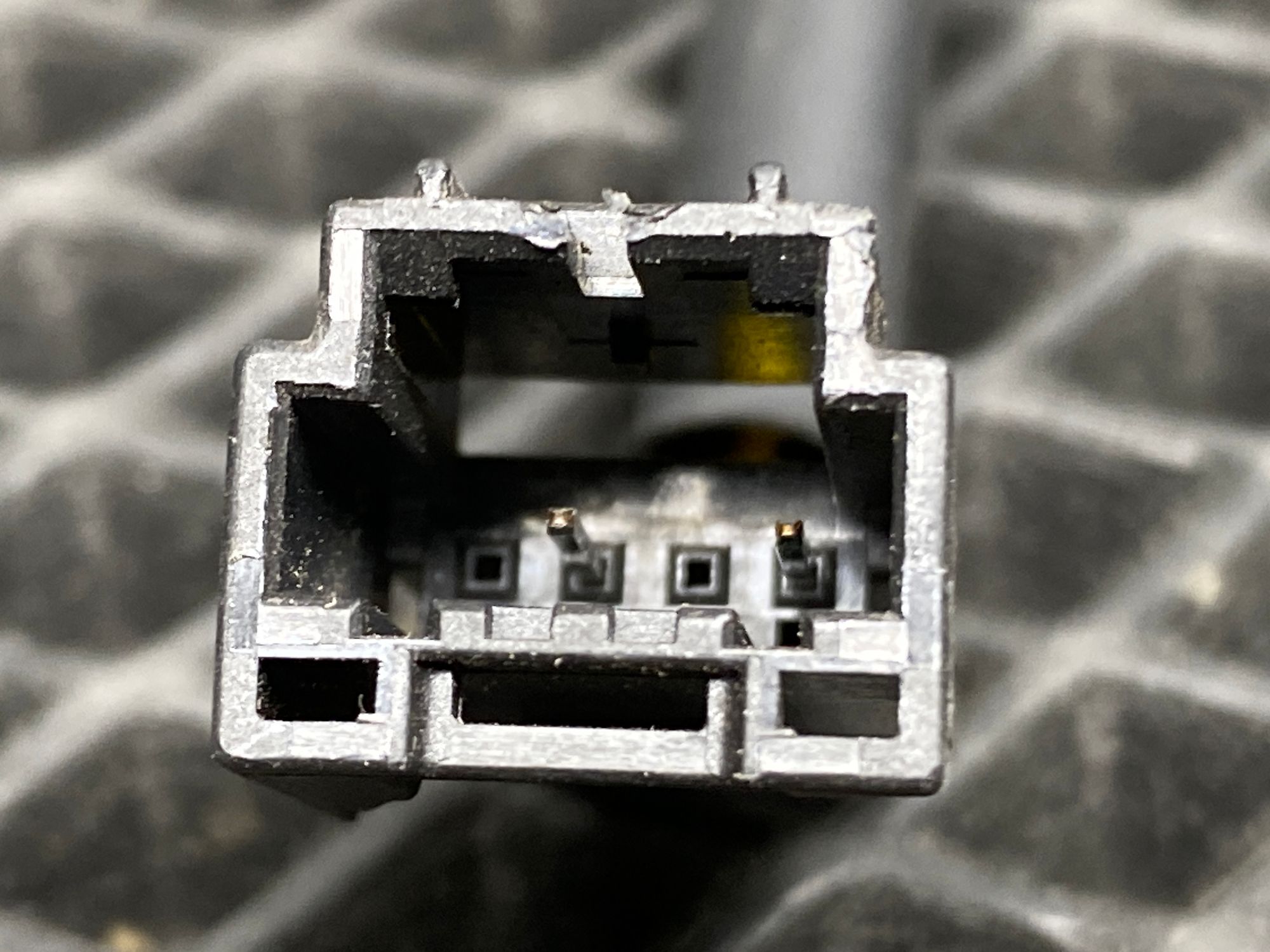 https://ycs.partsauto.market/partsauto-images/thmbs/userImages/c8f07ba63eb5b2f0f6006ea854bf8f7d/part/2544fac4-a113-49d4-a244-d80723bec8a7_1777712509330.jpg