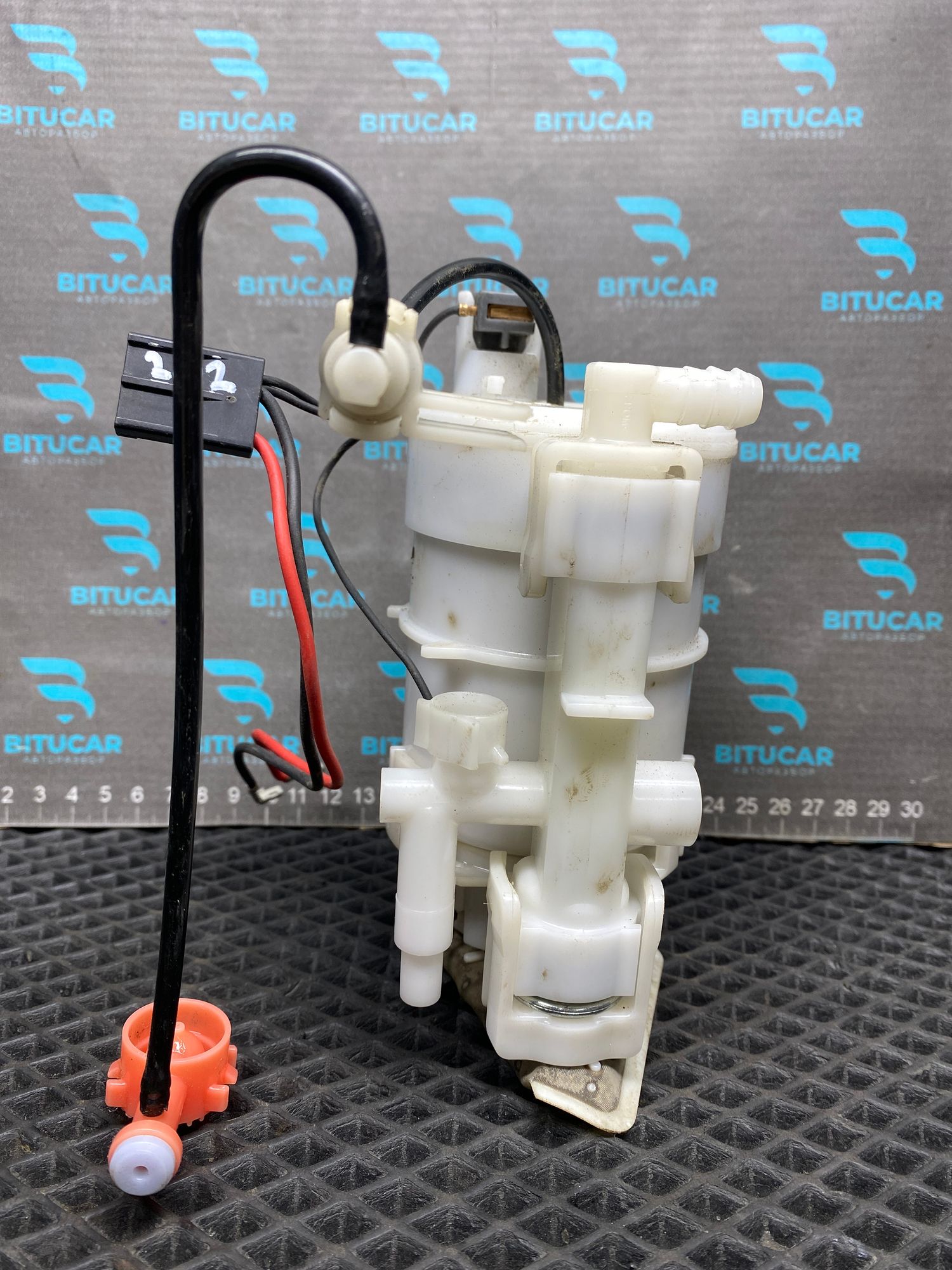 https://ycs.partsauto.market/partsauto-images/thmbs/userImages/c8f07ba63eb5b2f0f6006ea854bf8f7d/part/25938fec-62c1-456d-a0d0-1c764c7989f5_1777358732925.jpg