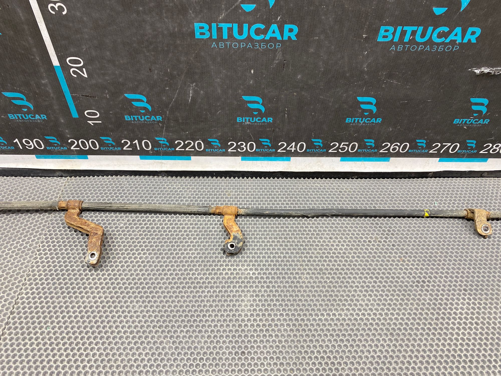https://ycs.partsauto.market/partsauto-images/thmbs/userImages/c8f07ba63eb5b2f0f6006ea854bf8f7d/part/25ebde75-5e26-4750-942d-47e5d0f43cd9_1777559483430.jpg