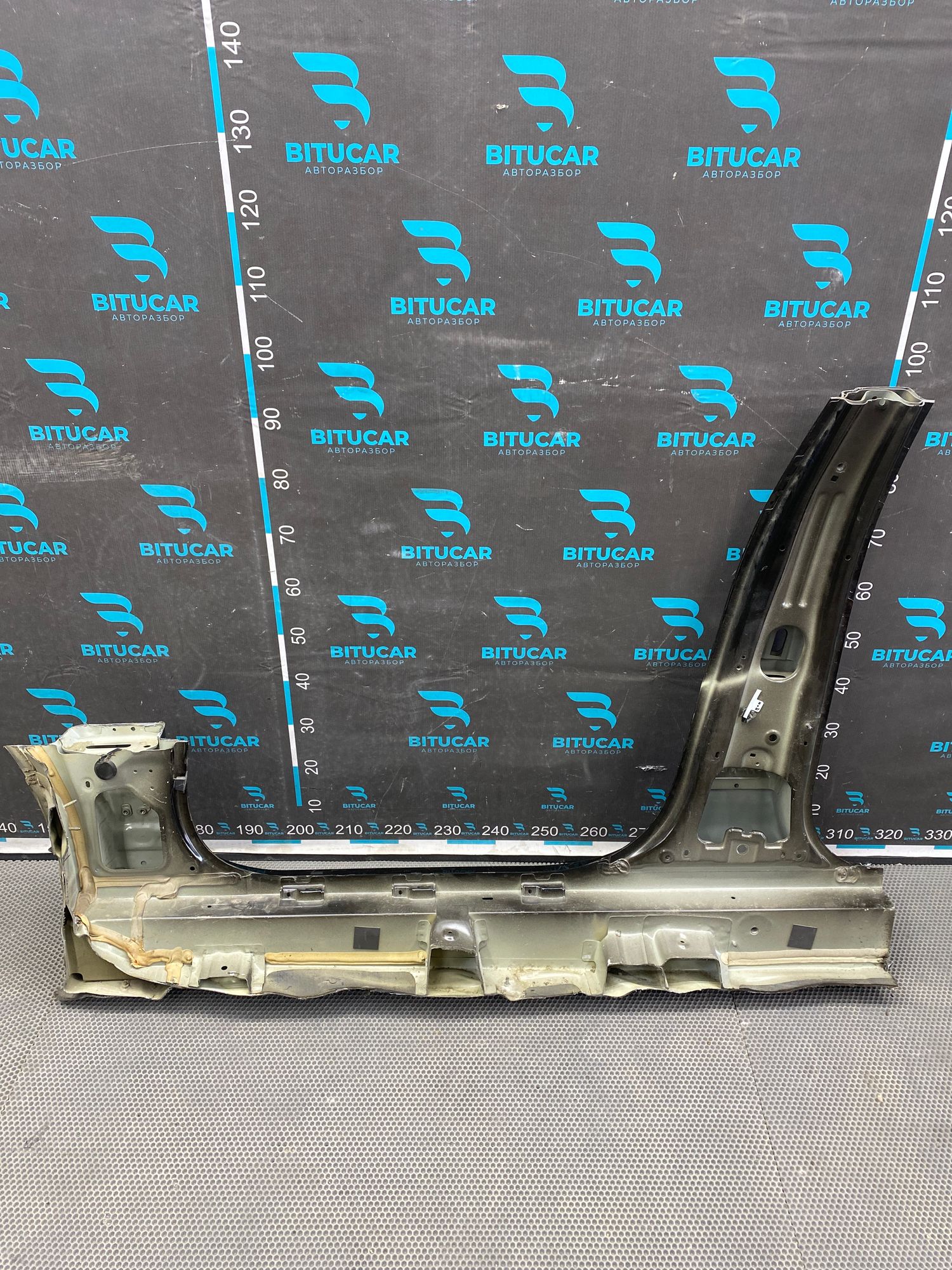 https://ycs.partsauto.market/partsauto-images/thmbs/userImages/c8f07ba63eb5b2f0f6006ea854bf8f7d/part/25fd5bc6-4cc1-4ff3-a478-801ec47d7acd_1777387234868.jpg