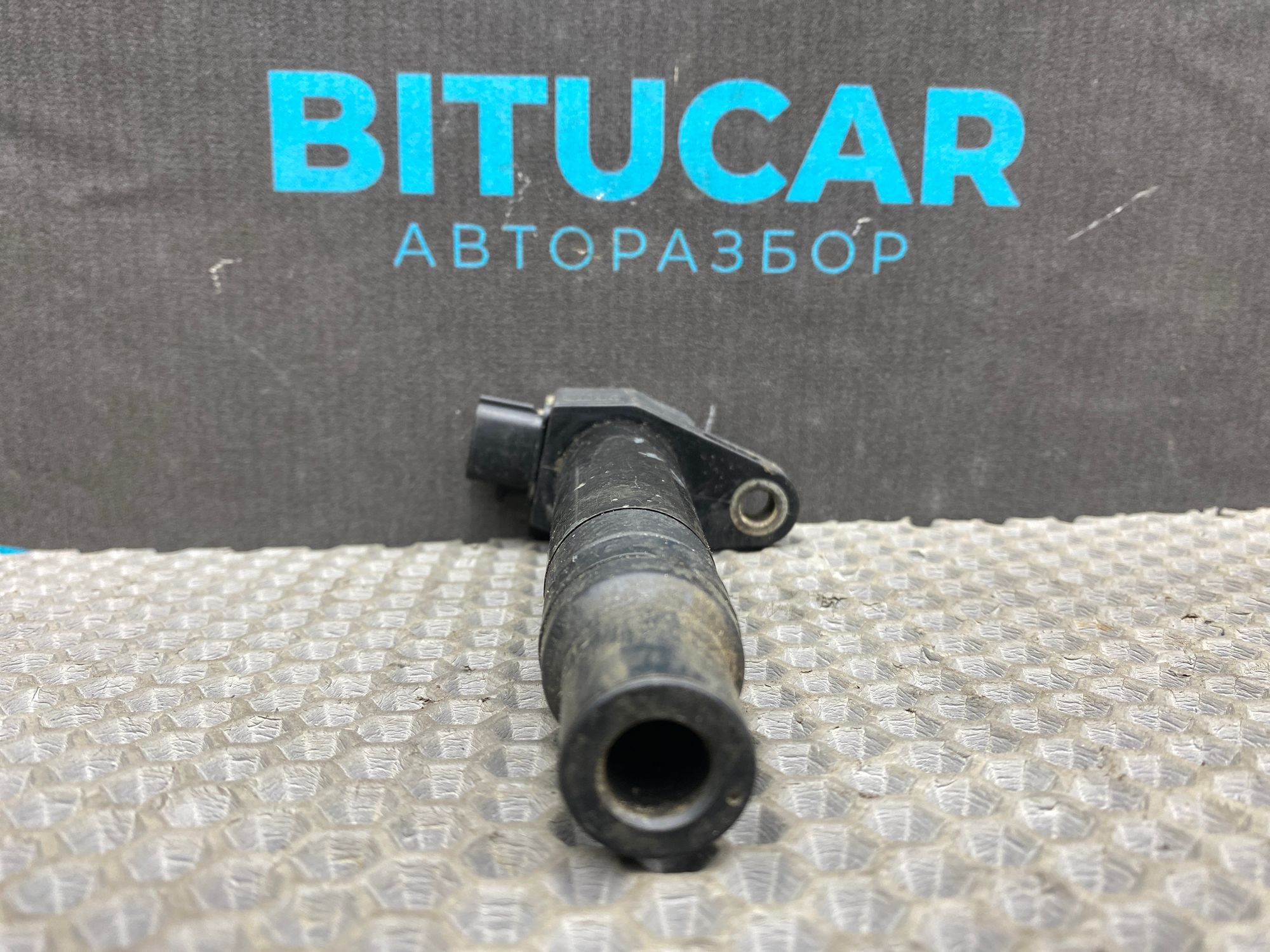 https://ycs.partsauto.market/partsauto-images/thmbs/userImages/c8f07ba63eb5b2f0f6006ea854bf8f7d/part/265942af-7dfd-4126-a2b7-fd3b3d0ade79_1776519845236.jpg