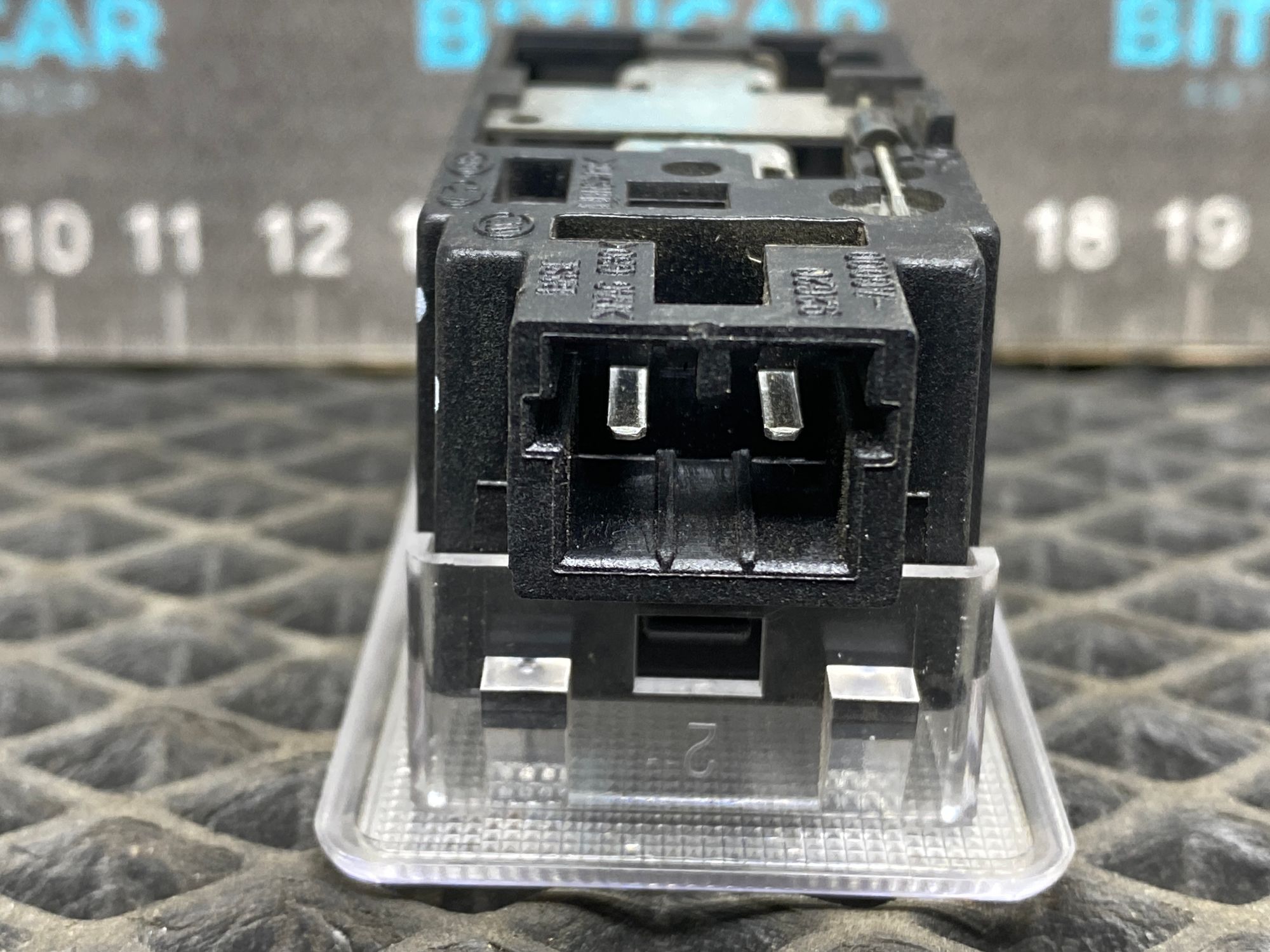 https://ycs.partsauto.market/partsauto-images/thmbs/userImages/c8f07ba63eb5b2f0f6006ea854bf8f7d/part/26ad01c7-983a-4007-ae21-737f63f61169_1777445695339.jpg