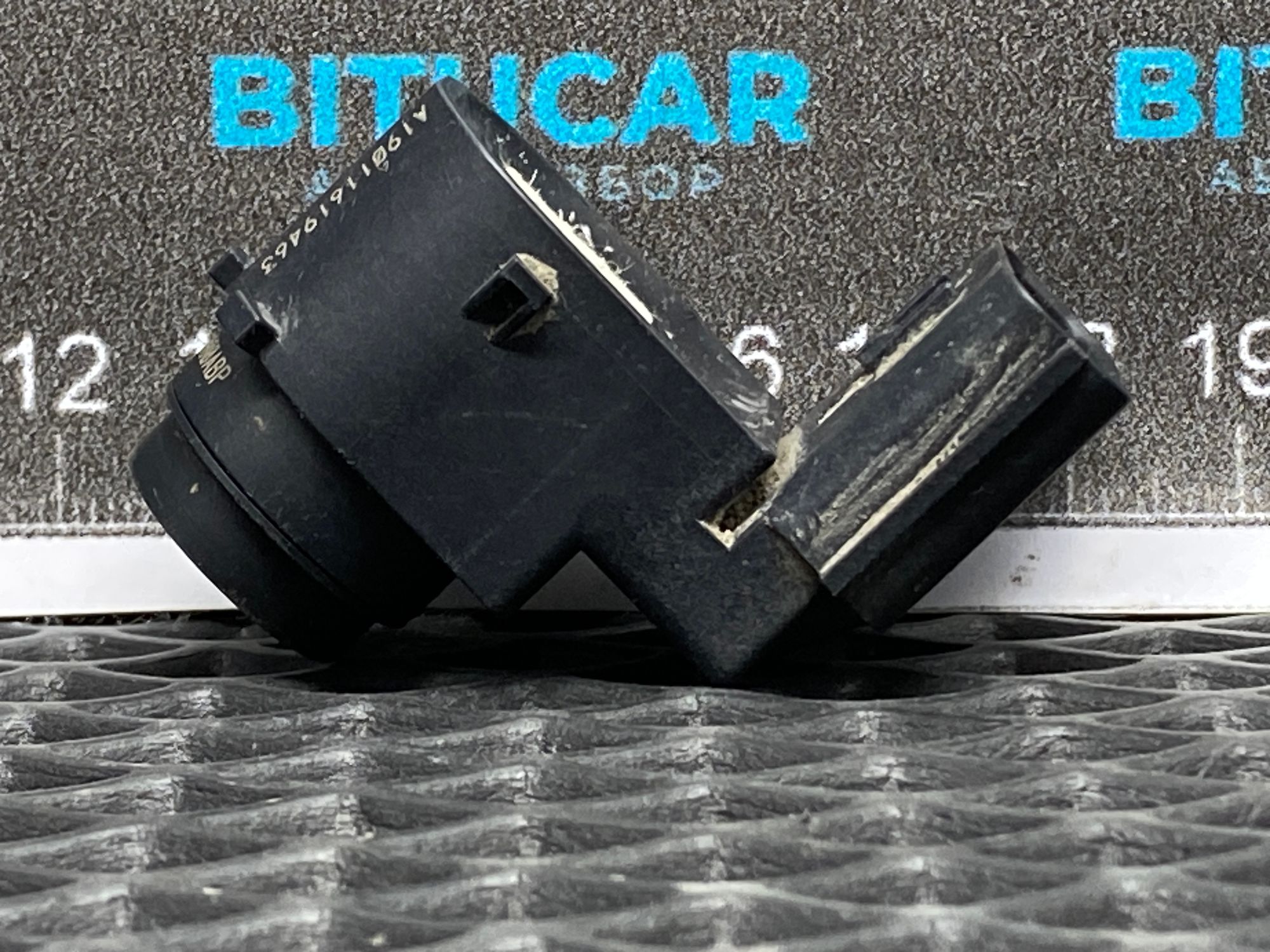 https://ycs.partsauto.market/partsauto-images/thmbs/userImages/c8f07ba63eb5b2f0f6006ea854bf8f7d/part/2734b546-2207-44db-b586-bcc6b85b99b6_1777707652547.jpg