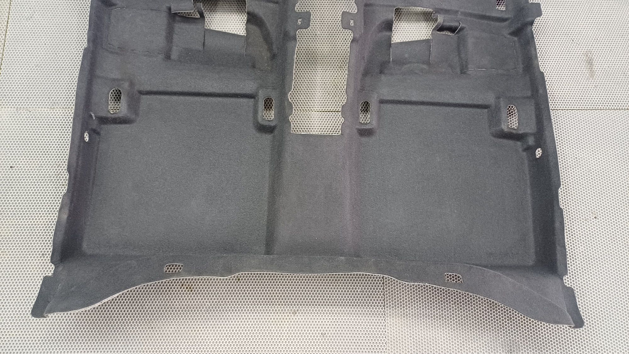 https://ycs.partsauto.market/partsauto-images/thmbs/userImages/c8f07ba63eb5b2f0f6006ea854bf8f7d/part/2919a800-918a-41e0-81e3-550f2ee4fd77_1777467671280.jpg