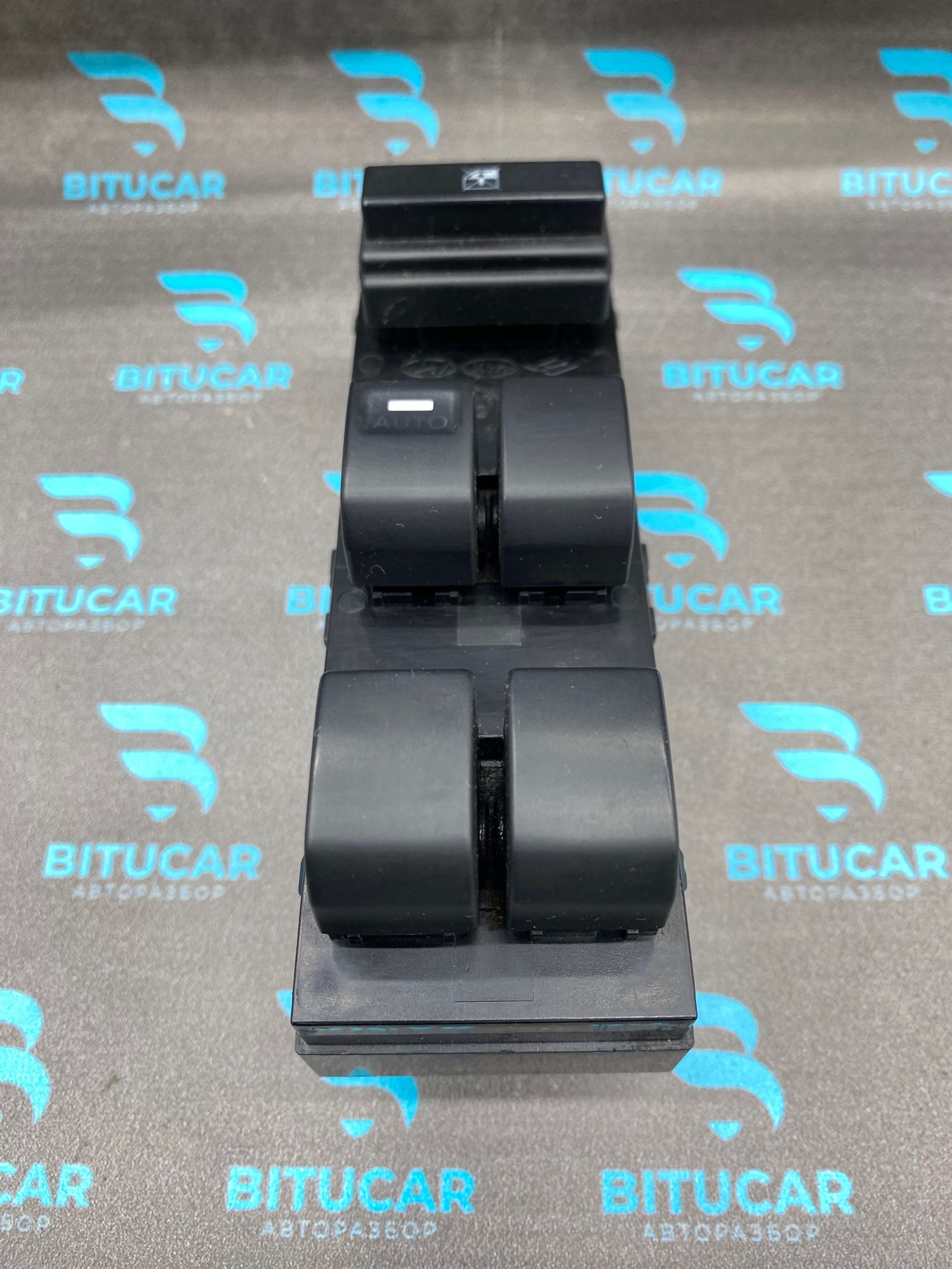 https://ycs.partsauto.market/partsauto-images/thmbs/userImages/c8f07ba63eb5b2f0f6006ea854bf8f7d/part/2a6d4f7d-9476-483d-a8da-15cf0bbd2df5_1770822726598.jpg