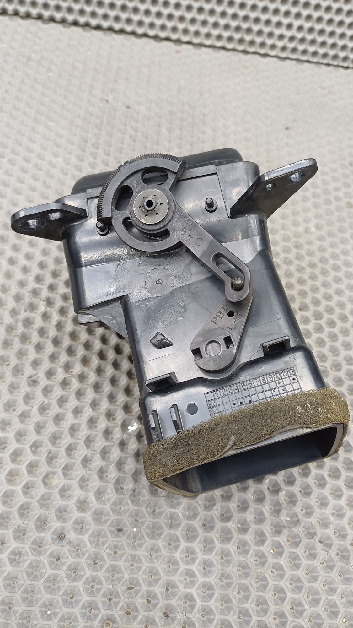 Б/У Дефлектор обдува салона левый Toyota CARINA E 6 дорест. 1992—1996 1994 Зеленый, 790 рублей, Краснодар