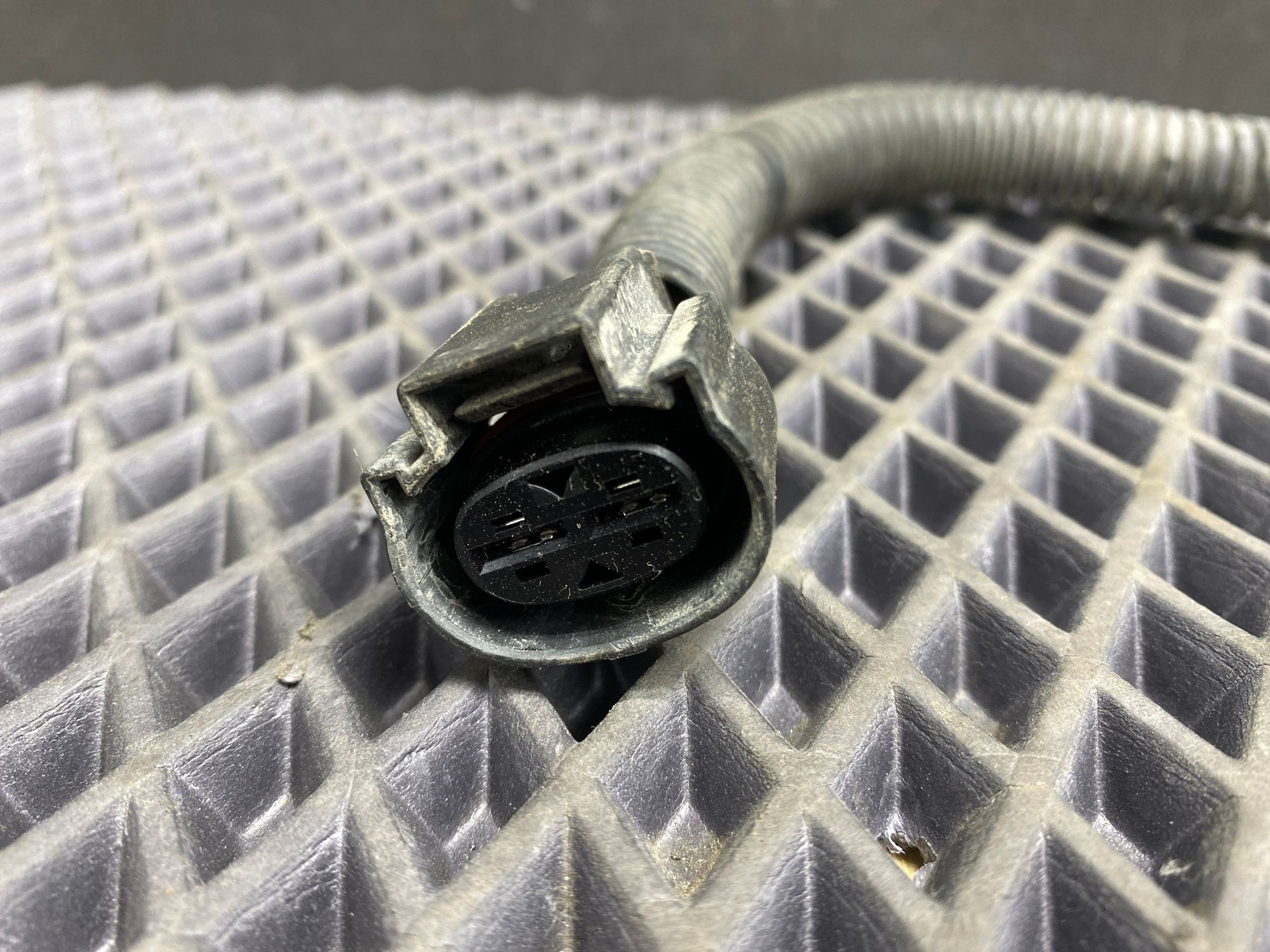 Б/У Проводка мотора вентилятора радиатора Kia Optima 4 JF (G4KJ) 2.4L AT 2019 GT-Line, 790 рублей, Краснодар