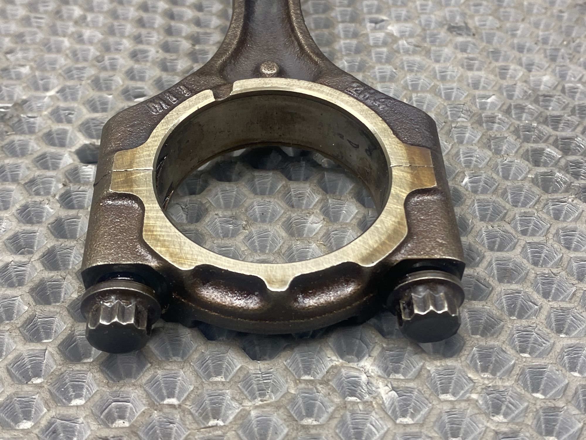 Б/У Шатун с поршнем Hyundai Solaris 1 2014 Белый, 1490 рублей, Краснодар