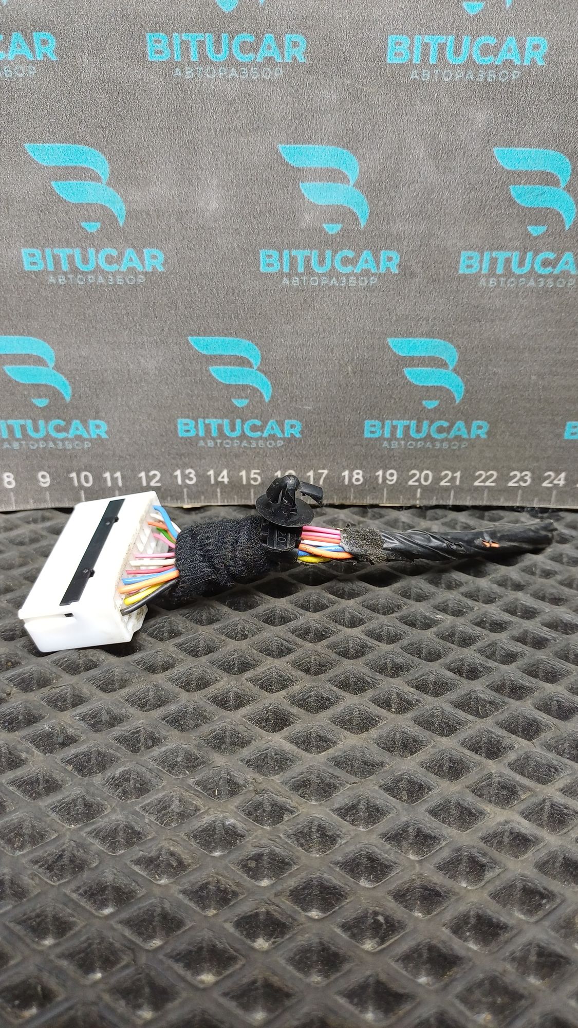 https://ycs.partsauto.market/partsauto-images/thmbs/userImages/c8f07ba63eb5b2f0f6006ea854bf8f7d/part/2bec485c-dfed-44da-afc4-98292cbc7df4_1777537183484.jpg