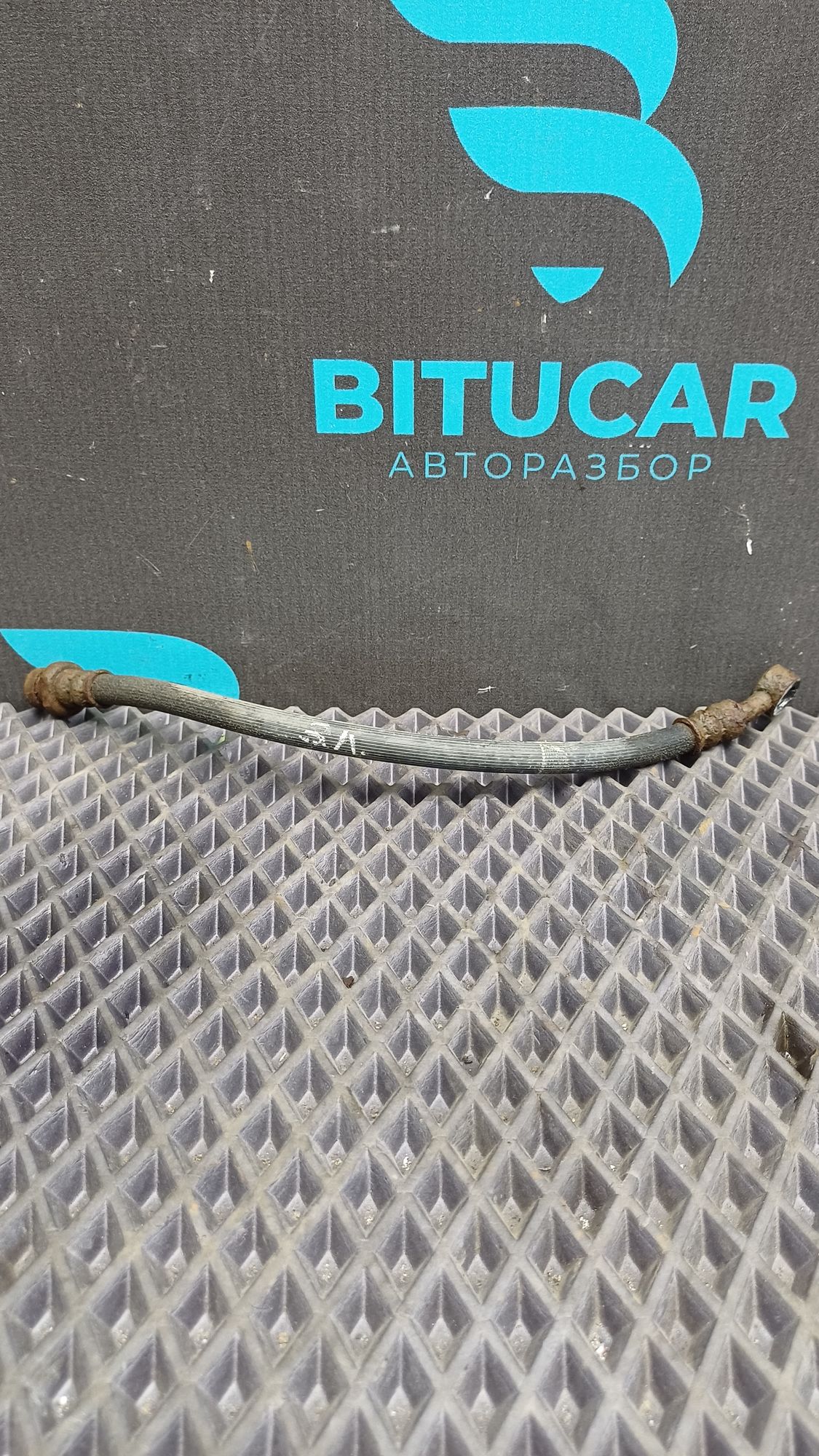 https://ycs.partsauto.market/partsauto-images/thmbs/userImages/c8f07ba63eb5b2f0f6006ea854bf8f7d/part/2c687541-defa-427d-a995-6baa97989d8a_1775031135448.jpg