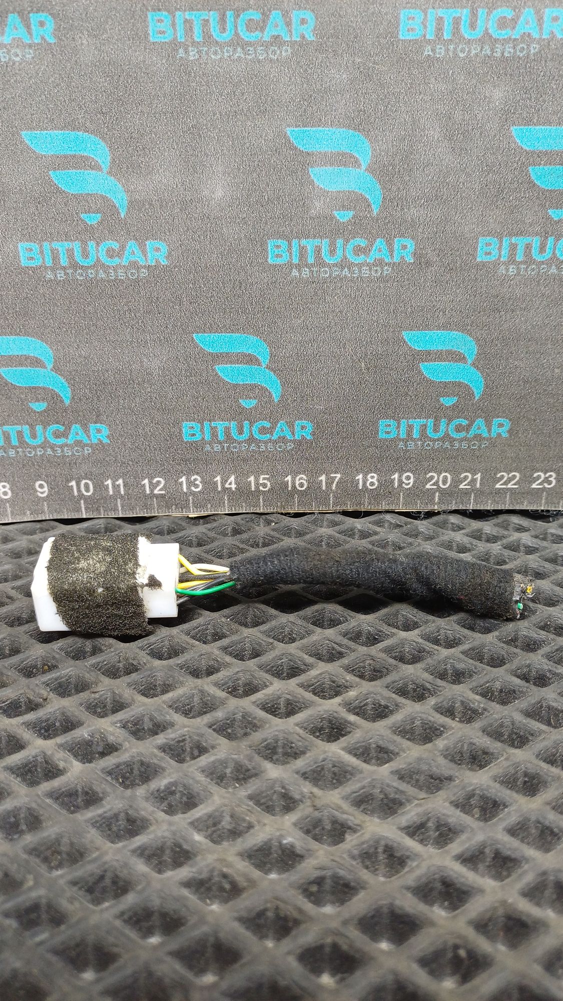 https://ycs.partsauto.market/partsauto-images/thmbs/userImages/c8f07ba63eb5b2f0f6006ea854bf8f7d/part/2c6be8e4-b951-4840-85fe-f1218f1f83cb_1777531651864.jpg