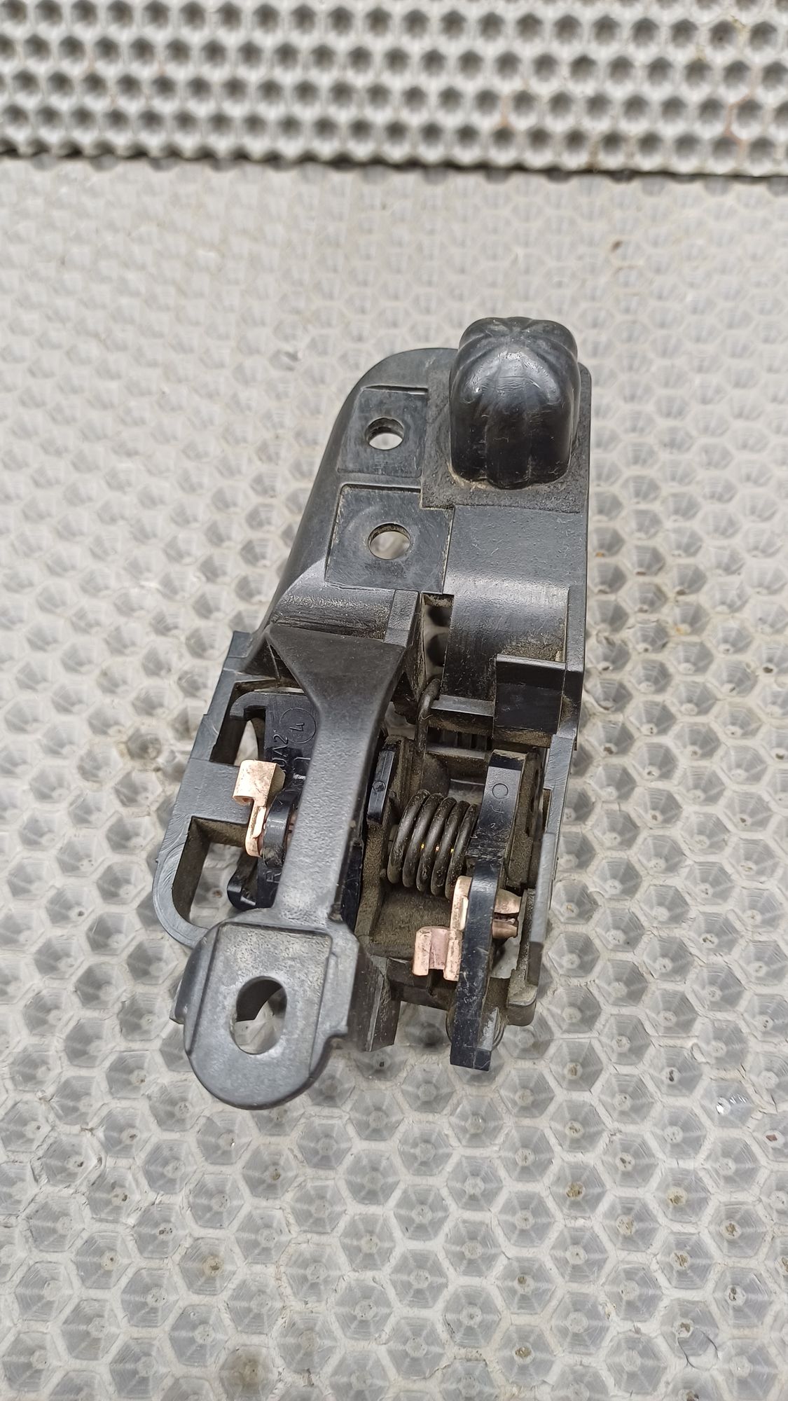 Б/У Ручка двери внутренняя передняя правая Toyota CARINA E 6 дорест. 1992—1996 1994 Зеленый, 499 рублей, Краснодар