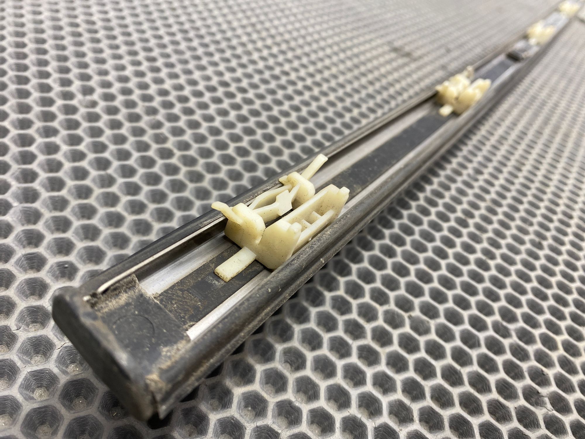 Б/У Молдинг крыши левый  Kia Optima 4 рест 2019г. 2.0L. G4ND АКПП, 1490 рублей, Краснодар