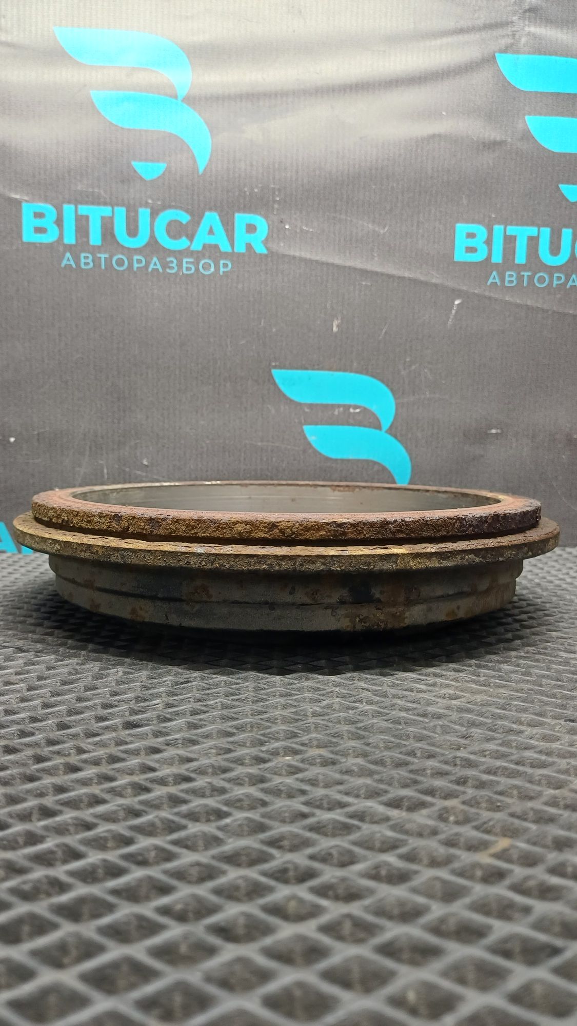 https://ycs.partsauto.market/partsauto-images/thmbs/userImages/c8f07ba63eb5b2f0f6006ea854bf8f7d/part/2e392c72-565f-402e-a612-4a97b8fb8206_1777105575782.jpg