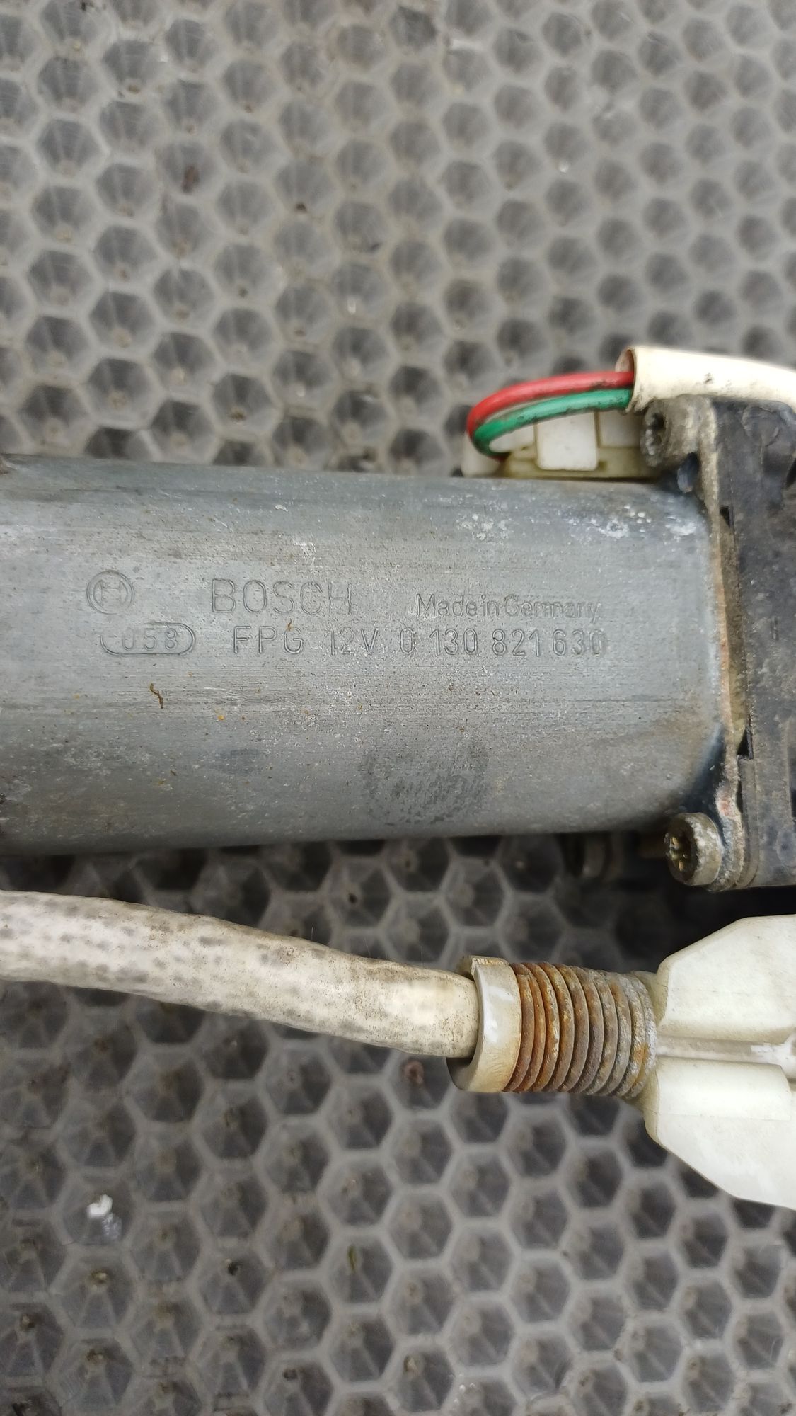 Б/У Стеклоподъемник задней левой двери Toyota CARINA E 6 дорест. 1992—1996 1994 Зеленый, 1990 рублей, Краснодар