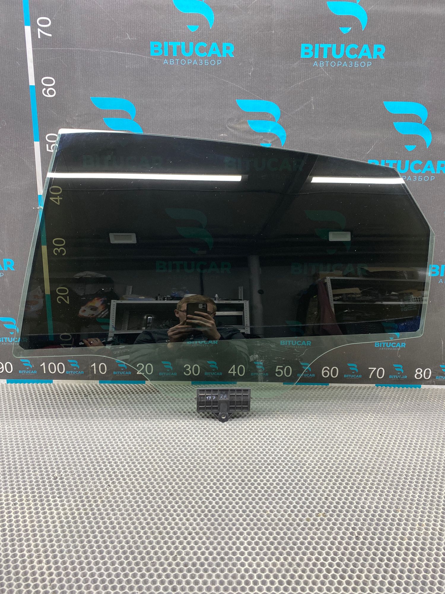 Б/У Стекло двери задней левой Kia Optima 4 JF (G4KJ) 2.4L AT 2019 GT-Line, 5990 рублей, Краснодар