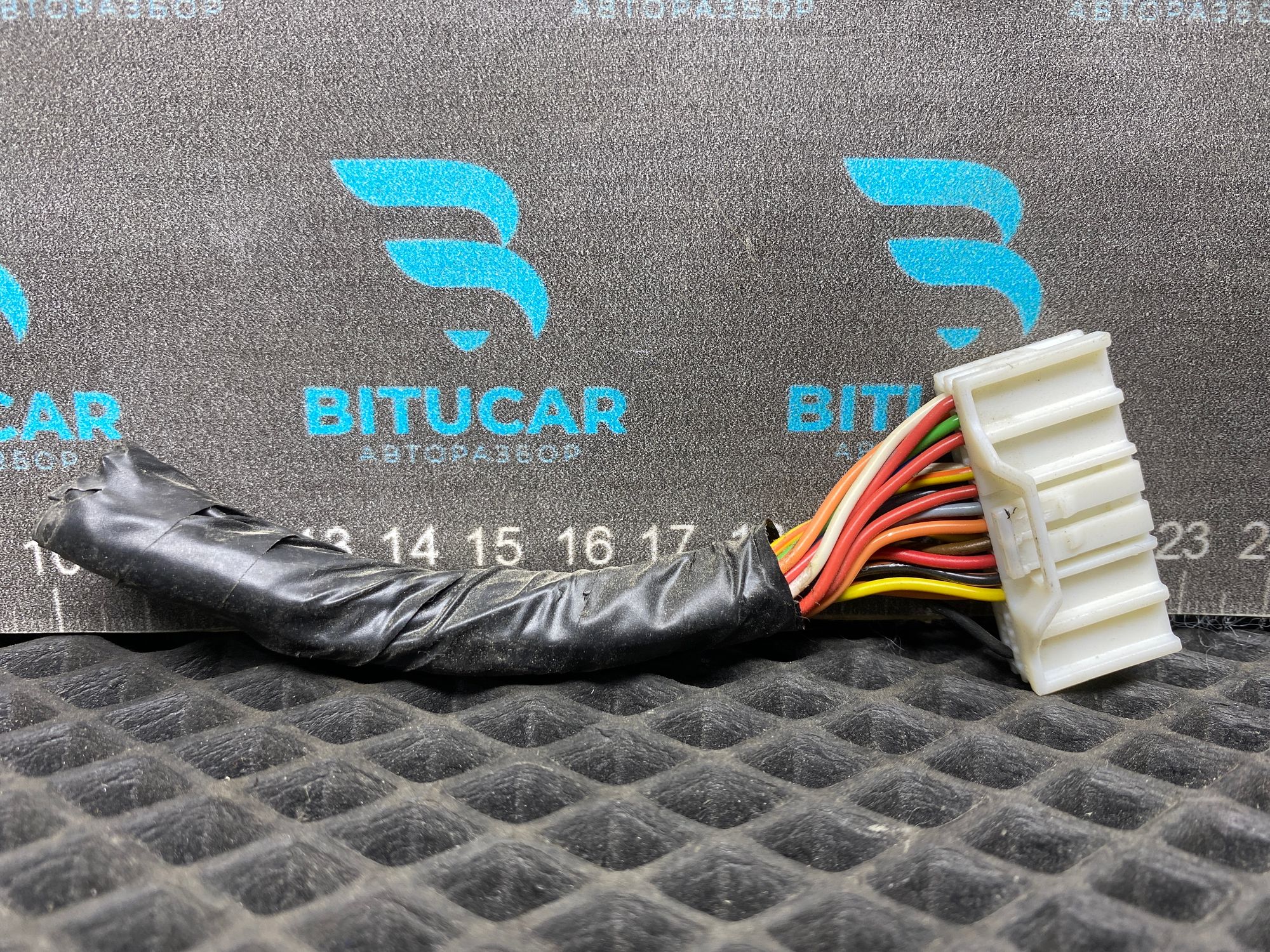 https://ycs.partsauto.market/partsauto-images/thmbs/userImages/c8f07ba63eb5b2f0f6006ea854bf8f7d/part/30f4e806-36b1-4239-973b-563d52ed75ae_1777476917539.jpg