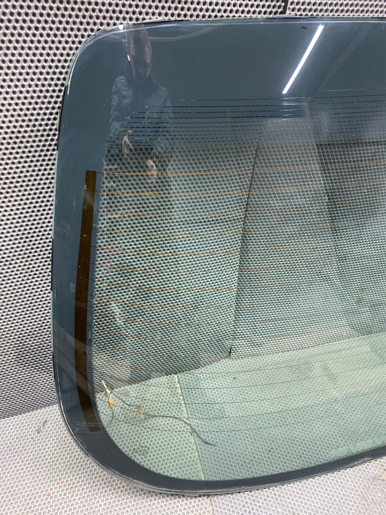 Б/У Стекло заднее Toyota CARINA E 6 дорест. 1992—1996 1994 Зеленый, 5490 рублей, Краснодар