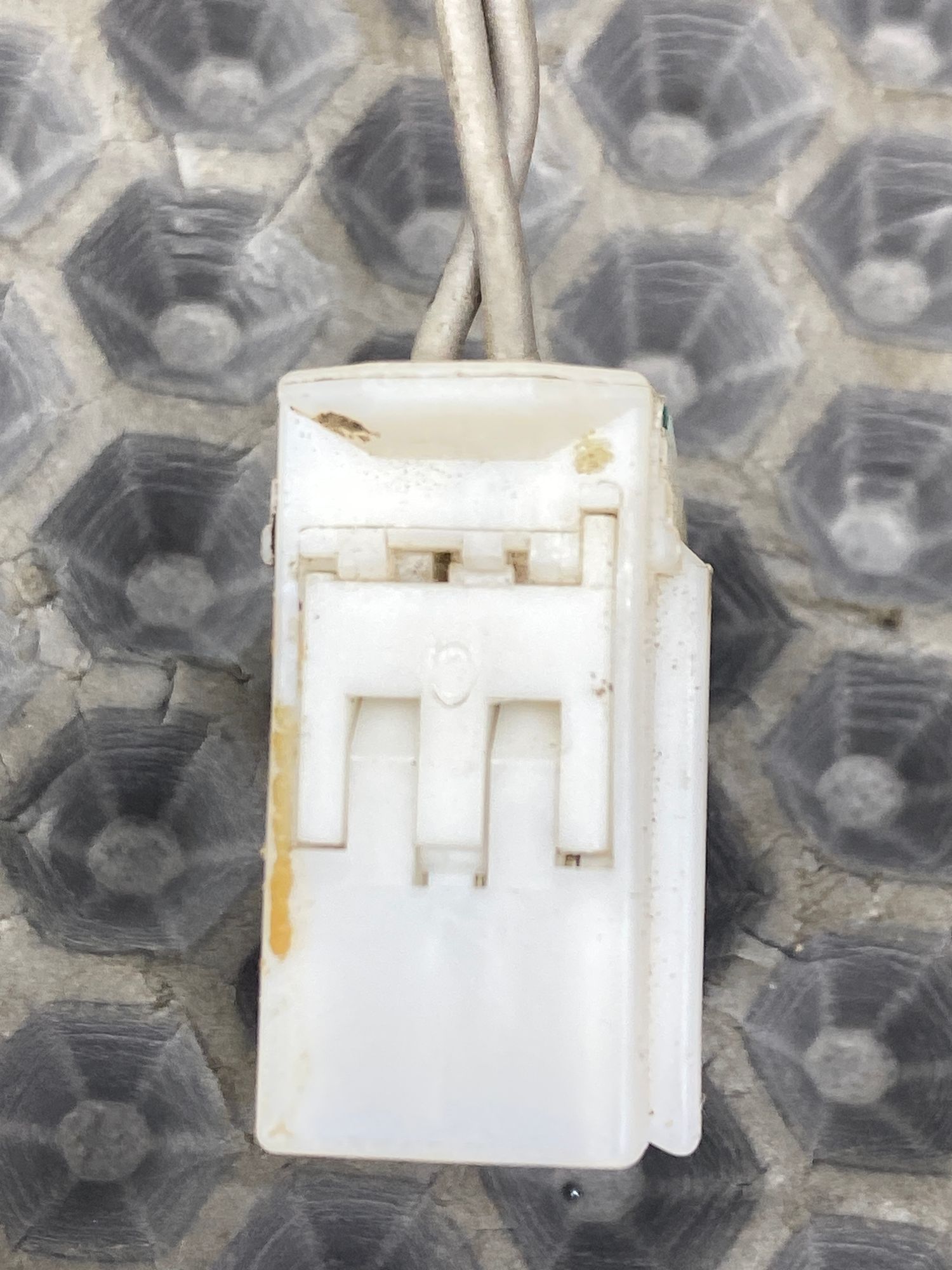 Б/У Фишка датчика отопителя салона Kia Ceed 2 JD (G4FG) 1.6L AT 2013 Хэтчбек, 399 рублей, Краснодар