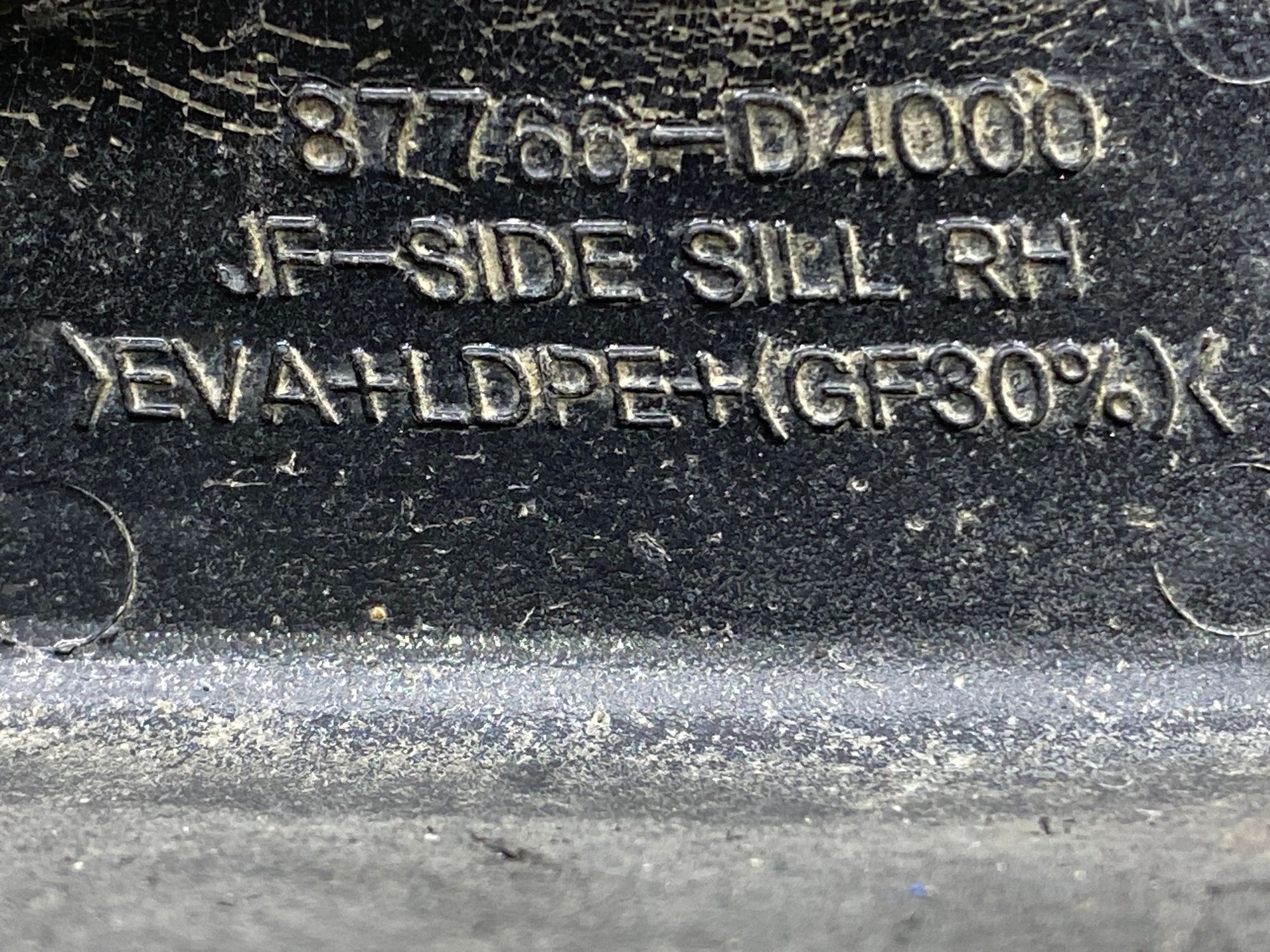 https://ycs.partsauto.market/partsauto-images/thmbs/userImages/c8f07ba63eb5b2f0f6006ea854bf8f7d/part/33a3368d-ca14-48b6-9a98-937583ab7e9d_1777645012659.jpg
