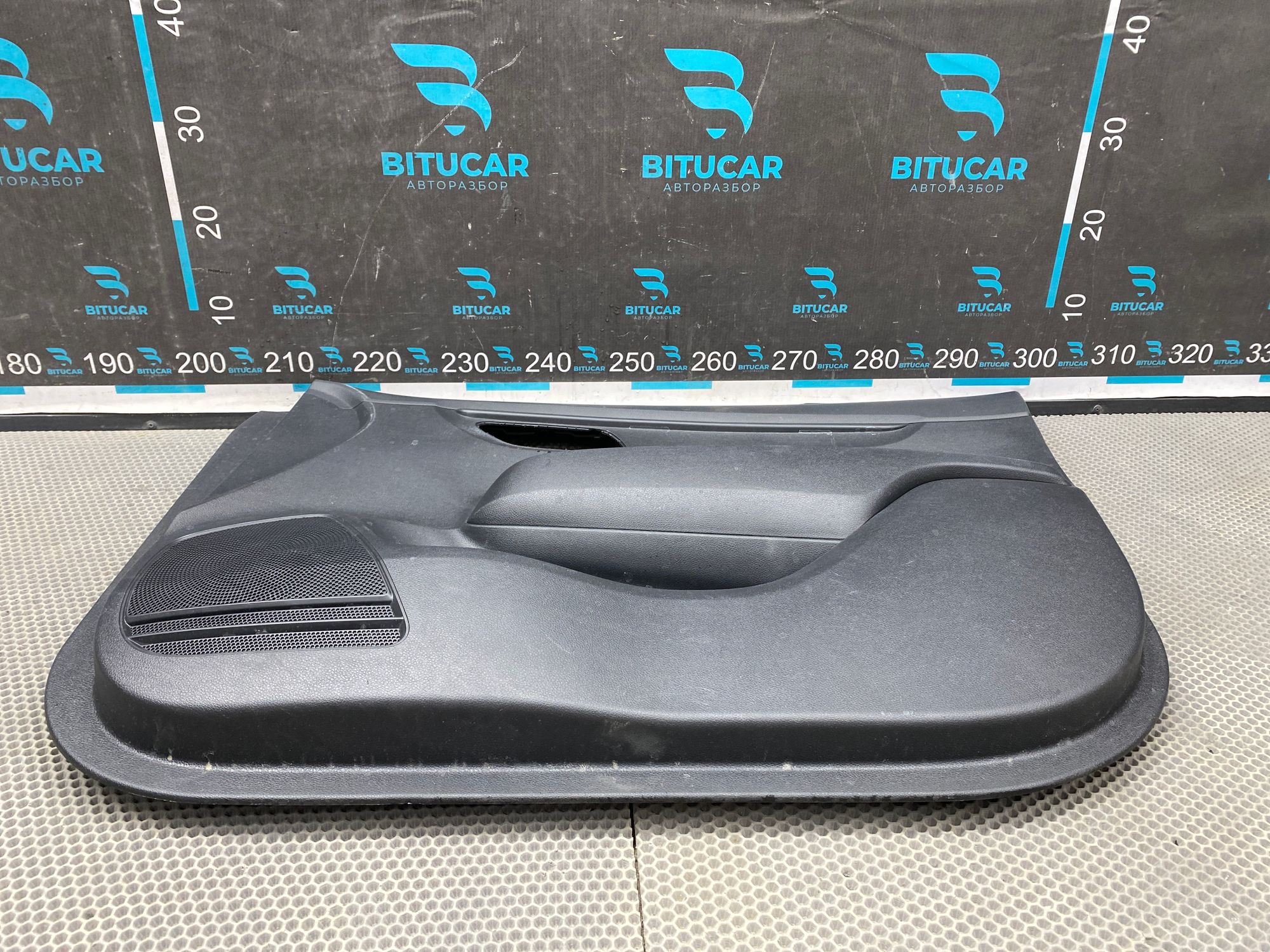 https://ycs.partsauto.market/partsauto-images/thmbs/userImages/c8f07ba63eb5b2f0f6006ea854bf8f7d/part/34999358-882e-4910-8a00-420873b5082f_1777043765103.jpg