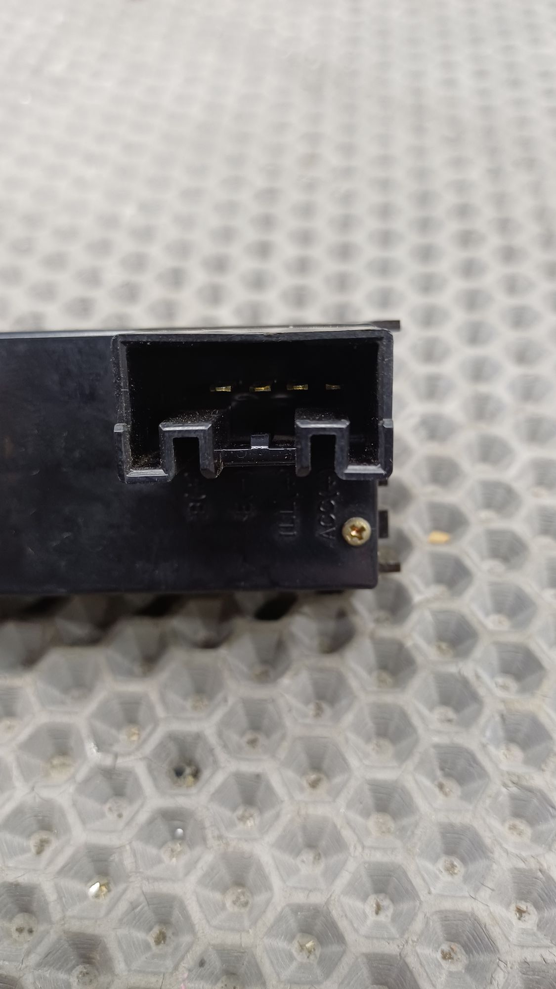 Б/У Часы Toyota CARINA E 6 дорест. 1992—1996 1994 Зеленый, 499 рублей, Краснодар