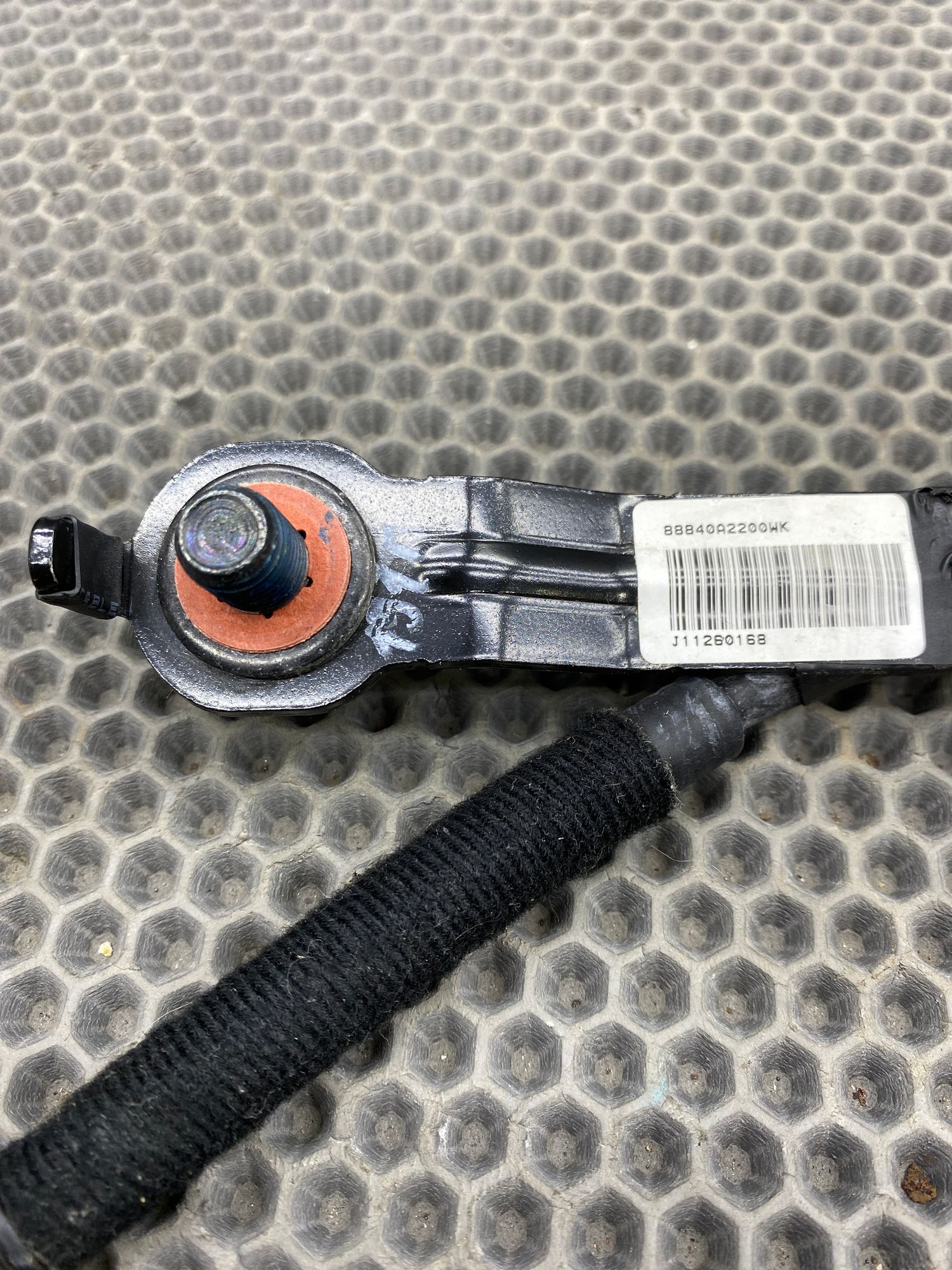 Б/У Замок ремня безопасности передний правый Kia Ceed 2 JD (G4FG) 1.6L MT 2015 Хэтчбек, 1490 рублей, Краснодар