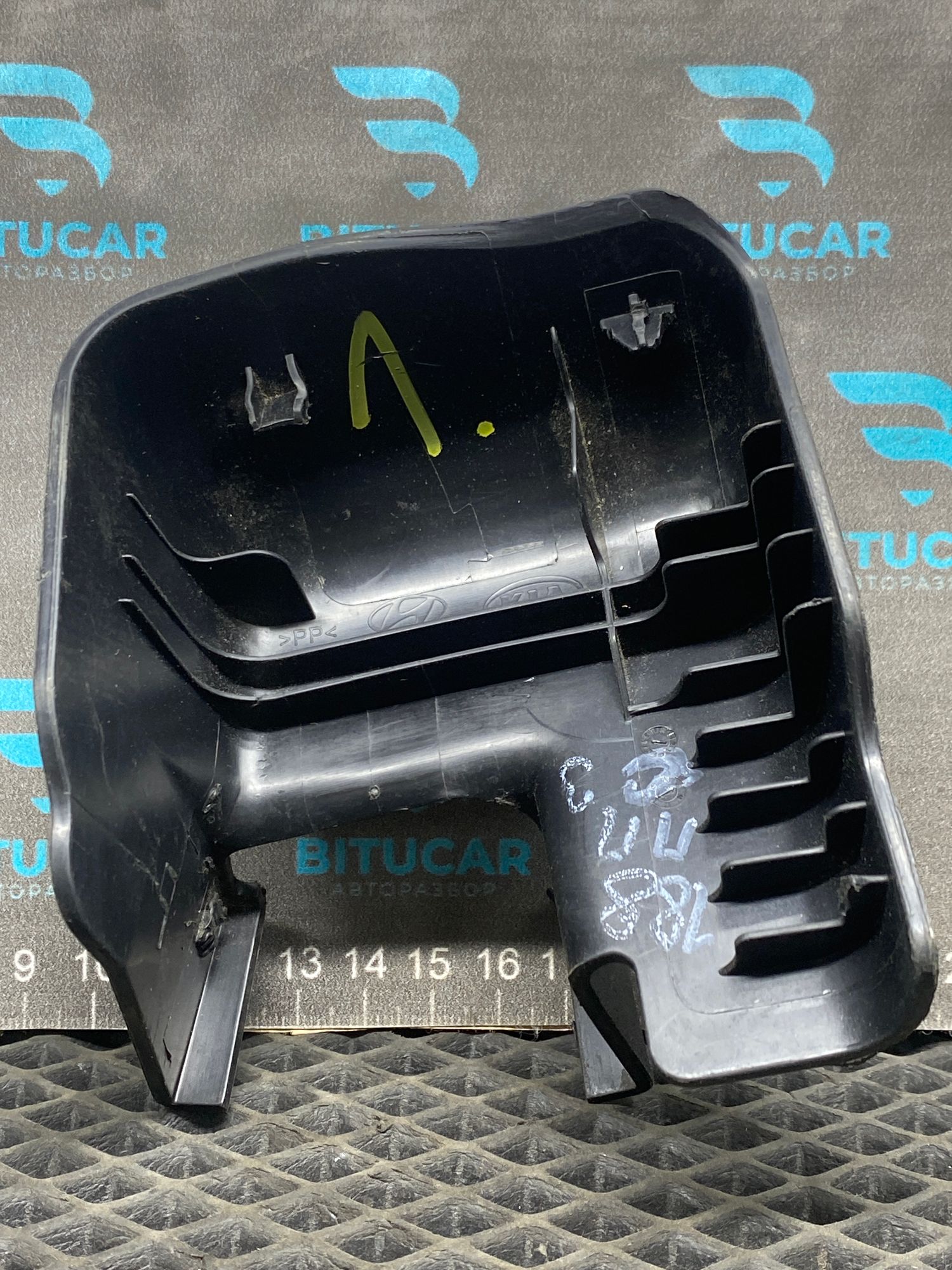 https://ycs.partsauto.market/partsauto-images/thmbs/userImages/c8f07ba63eb5b2f0f6006ea854bf8f7d/part/36dbe193-5603-4b72-ab7c-2fa1f8aee0ed_1777389293343.jpg
