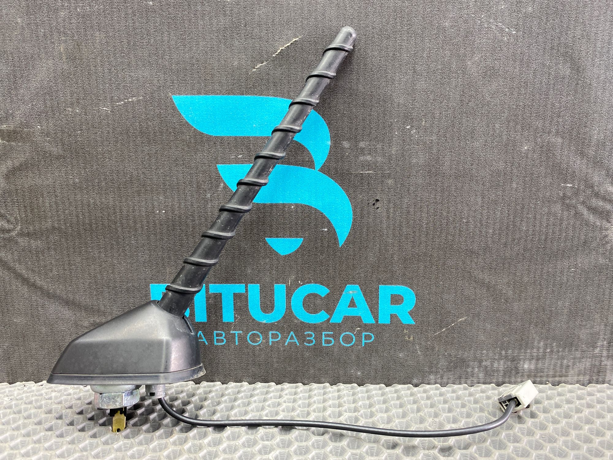https://ycs.partsauto.market/partsauto-images/thmbs/userImages/c8f07ba63eb5b2f0f6006ea854bf8f7d/part/376ab343-8f21-4889-9cce-1b98cde94a3d_1777536665015.jpg