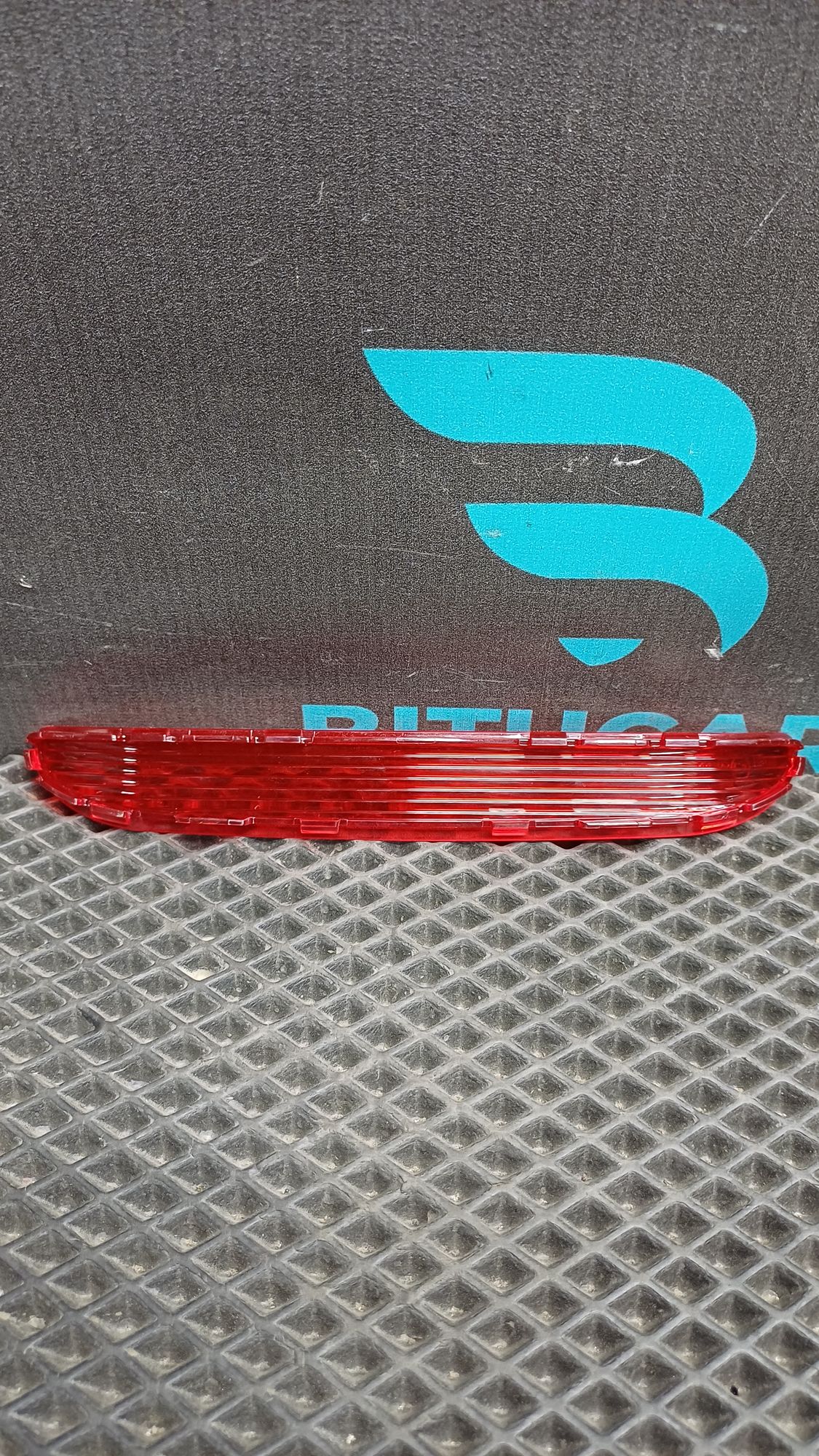 Б/У рассеиватель стоп сигнала Kia Rio 4 (G4FG) 1.6L AT 2021, 1490 рублей, Краснодар