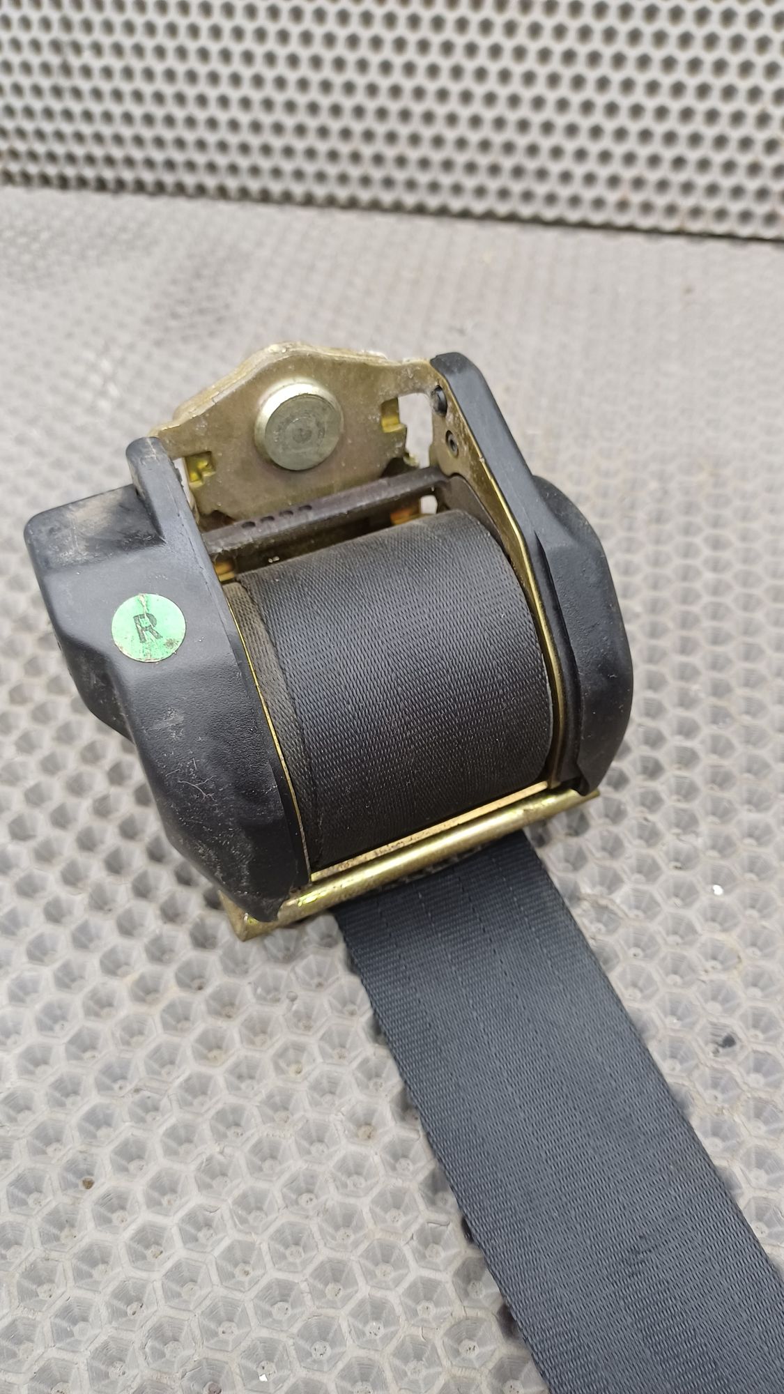 https://ycs.partsauto.market/partsauto-images/thmbs/userImages/c8f07ba63eb5b2f0f6006ea854bf8f7d/part/38d9f694-9d1c-4a4f-8fa5-8c9c304ecbb7_1774344299040.jpg