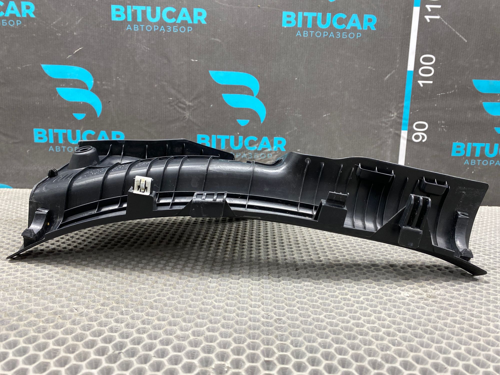 https://ycs.partsauto.market/partsauto-images/thmbs/userImages/c8f07ba63eb5b2f0f6006ea854bf8f7d/part/396ae7af-2adc-4fec-84ed-870fa643f840_1777028994743.jpg