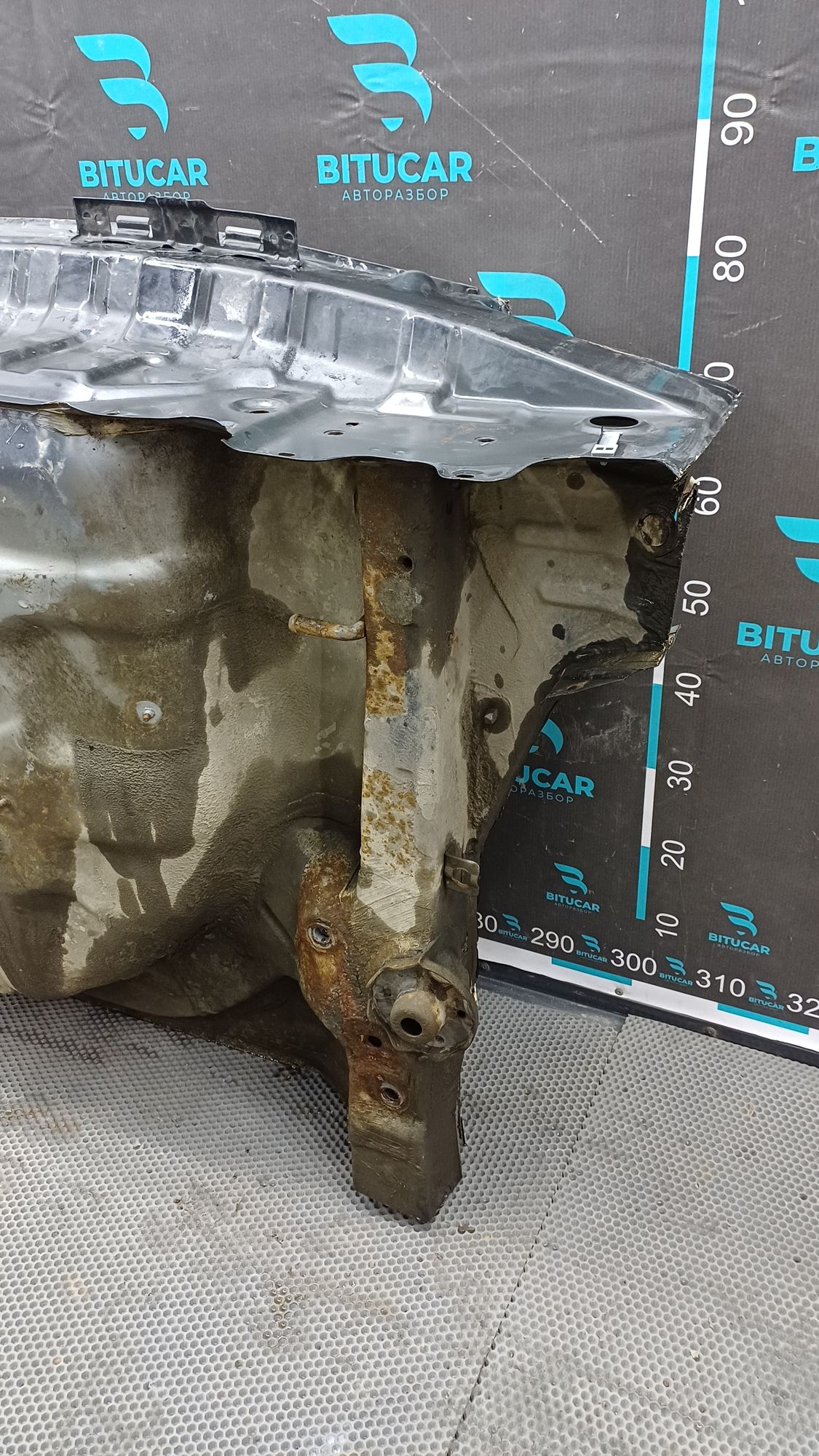 https://ycs.partsauto.market/partsauto-images/thmbs/userImages/c8f07ba63eb5b2f0f6006ea854bf8f7d/part/3a2a701f-2510-4924-ad7a-4737bdf6f6f1_1774942402775.jpg