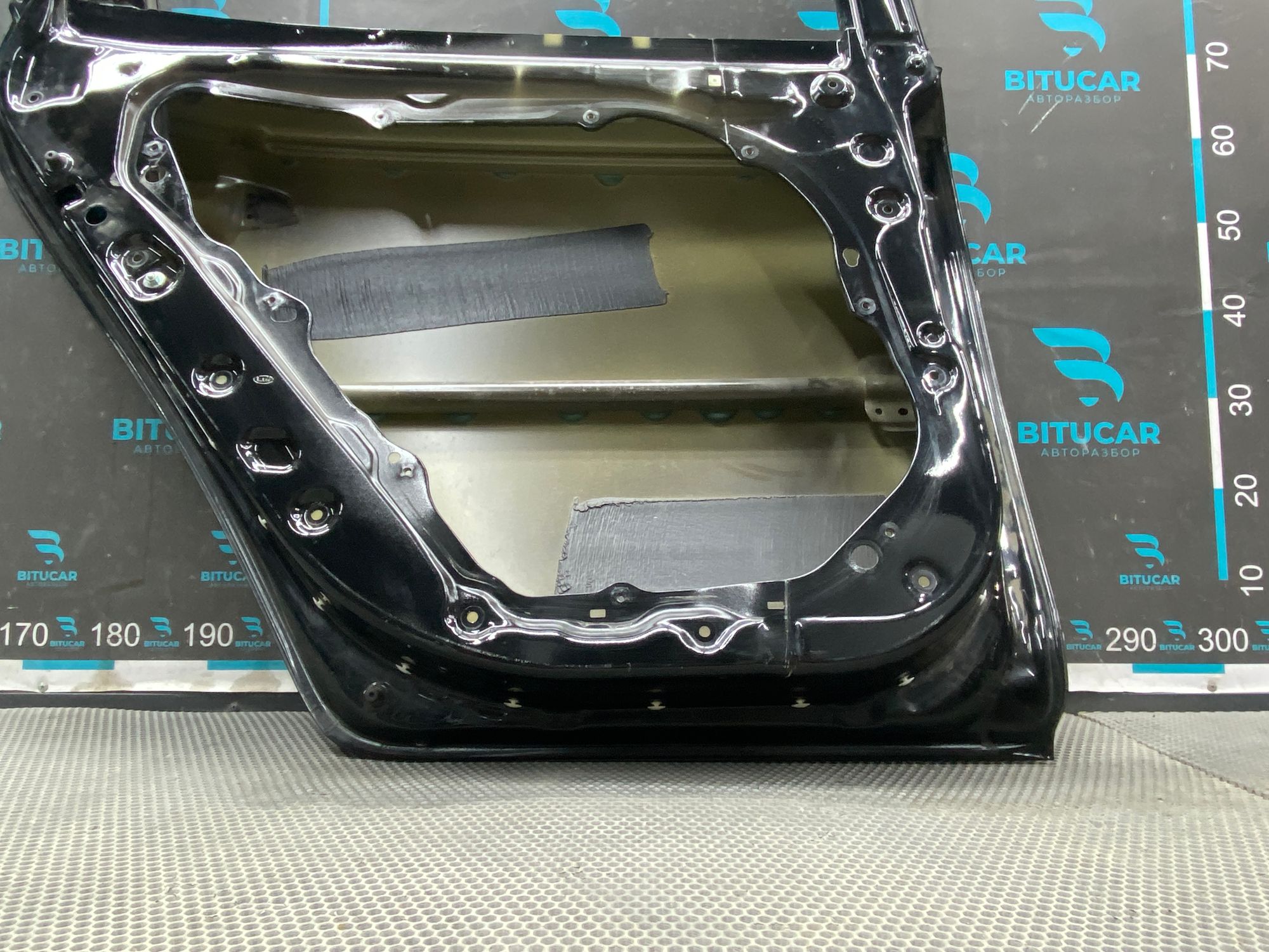 https://ycs.partsauto.market/partsauto-images/thmbs/userImages/c8f07ba63eb5b2f0f6006ea854bf8f7d/part/3cc75a65-6266-4d76-b729-dcbd45d37c4b_1777299389718.jpg
