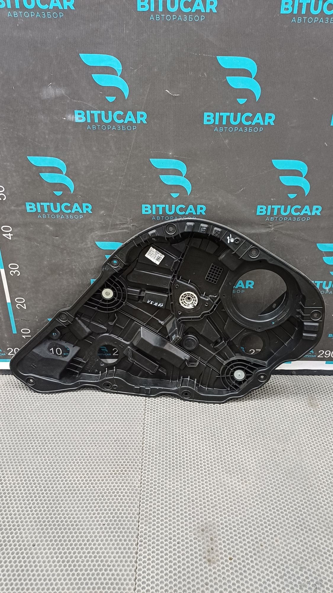 https://ycs.partsauto.market/partsauto-images/thmbs/userImages/c8f07ba63eb5b2f0f6006ea854bf8f7d/part/3d324fb0-994e-4bea-93ee-557e8f21ecd2_1775461543584.jpg