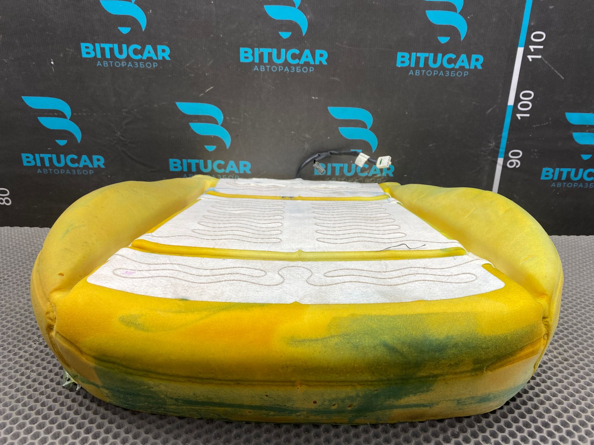 https://ycs.partsauto.market/partsauto-images/thmbs/userImages/c8f07ba63eb5b2f0f6006ea854bf8f7d/part/3d8be2e3-c670-4631-950c-a122e77dd812_1777038547821.jpg