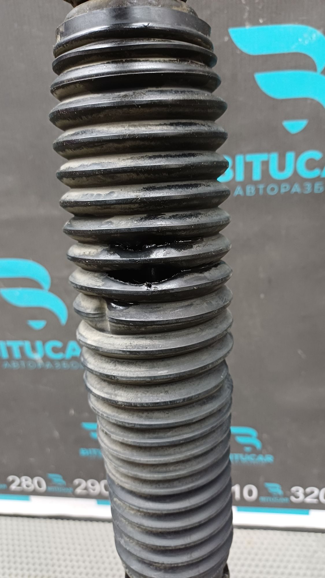 https://ycs.partsauto.market/partsauto-images/thmbs/userImages/c8f07ba63eb5b2f0f6006ea854bf8f7d/part/3e29fd96-65d4-4986-98b1-43d658db1ee7_1777120094984.jpg