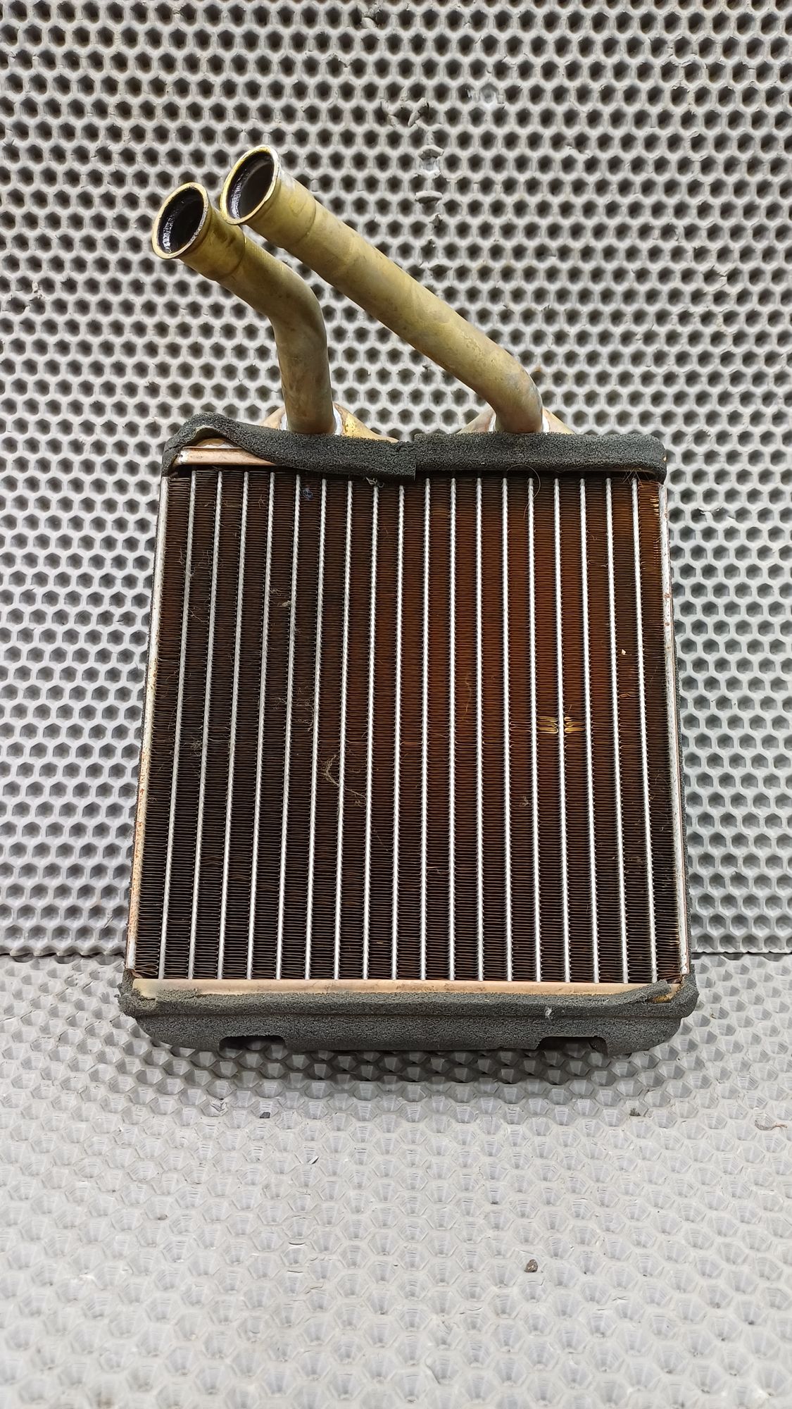 Б/У Радиатор отопителя Toyota CARINA E 6 дорест. 1992—1996 1994 Зеленый, 2890 рублей, Краснодар