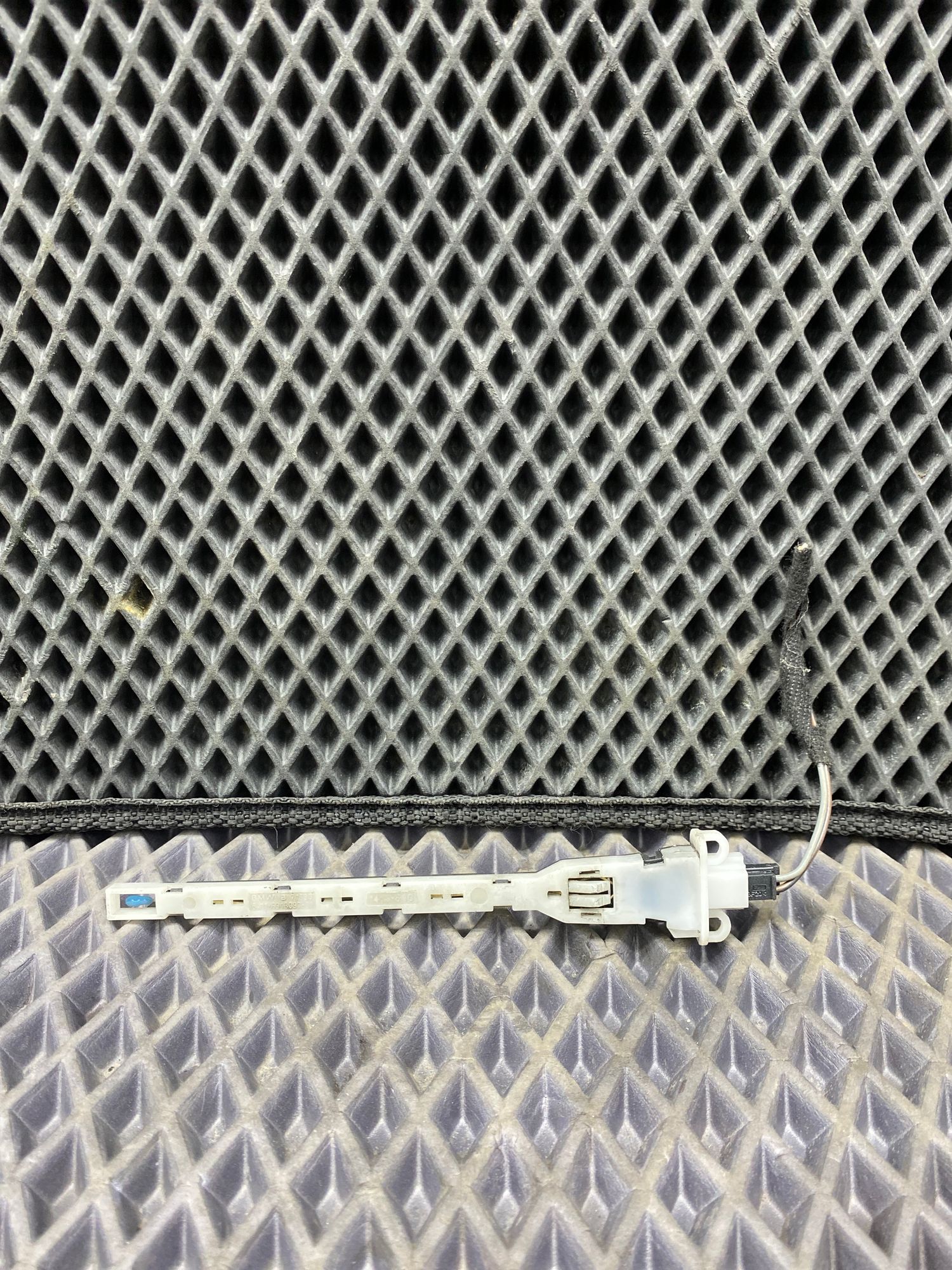 Б/У Датчик температуры воздуха BMW 7-Series 4 дорест. 2001—2005 2003 Черный, 790 рублей, Краснодар