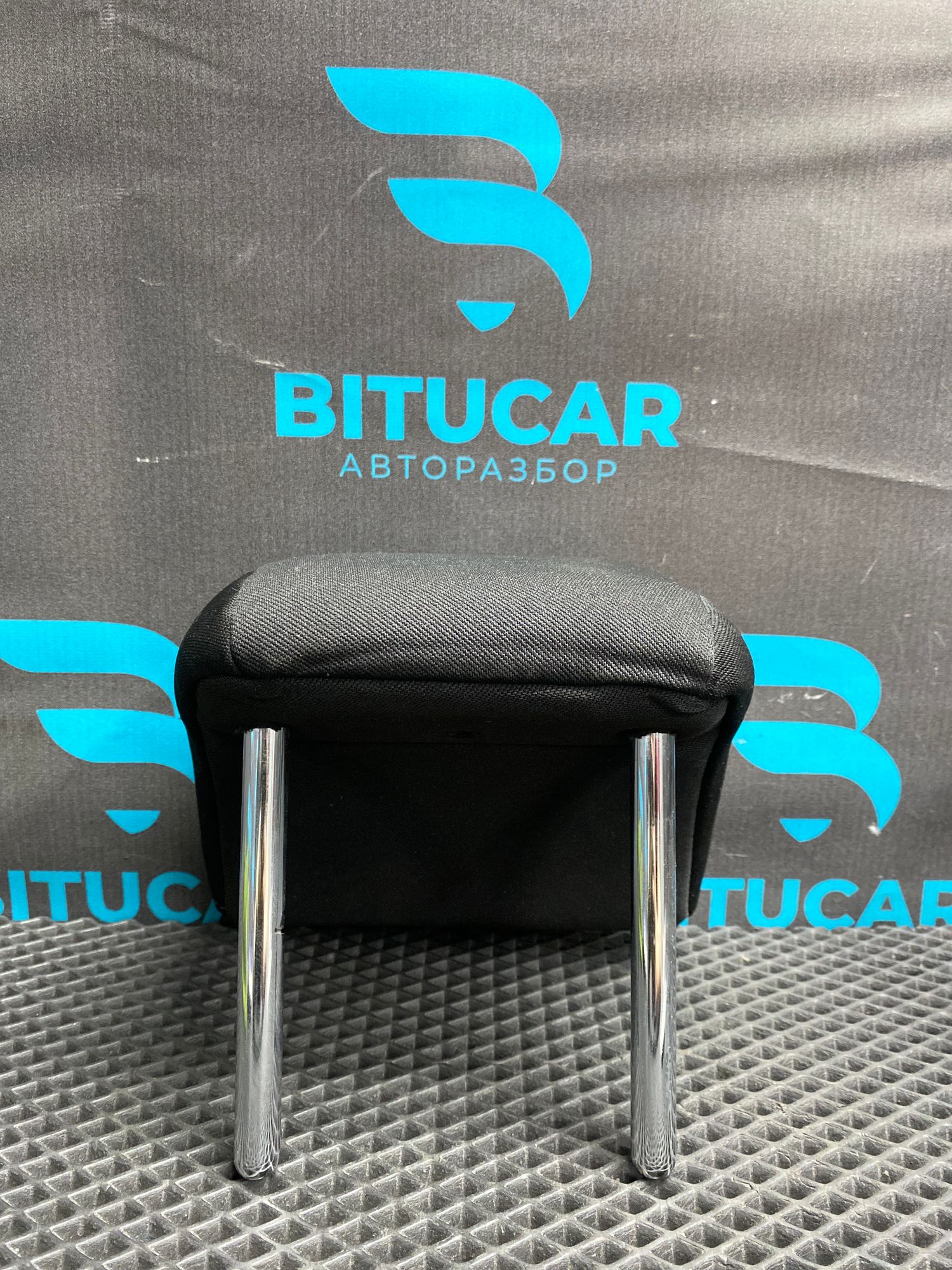 https://ycs.partsauto.market/partsauto-images/thmbs/userImages/c8f07ba63eb5b2f0f6006ea854bf8f7d/part/3f7ce609-41c2-426f-971d-3f71740b3805_1776331131245.jpg