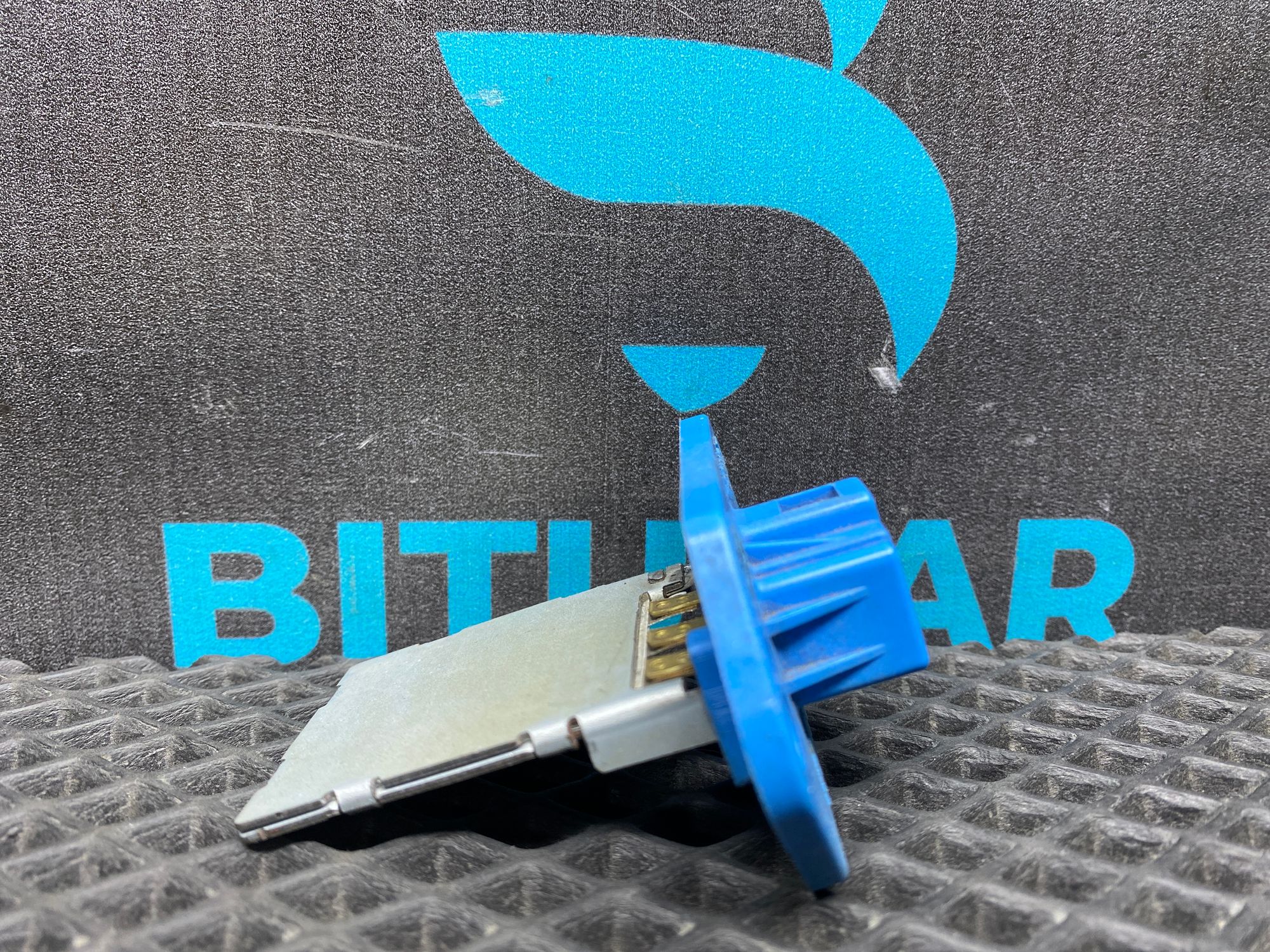 Б/У Резистор отопителя Kia Rio 4 (G4FG) 1.6L AT 2021, 790 рублей, Краснодар