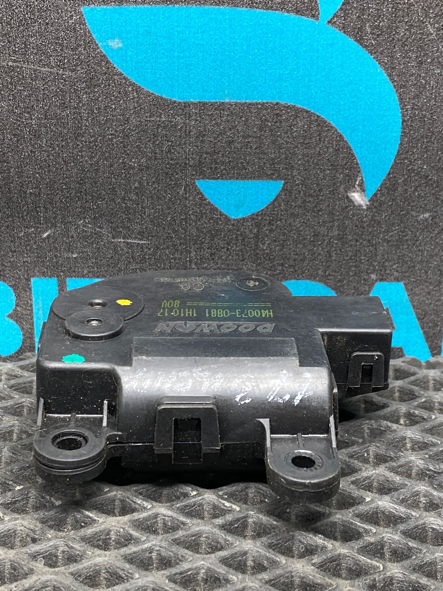 Б/У Сервопривод мотора отопителя Kia Rio 4 (G4FG) 1.6L AT 2021, 990 рублей, Краснодар