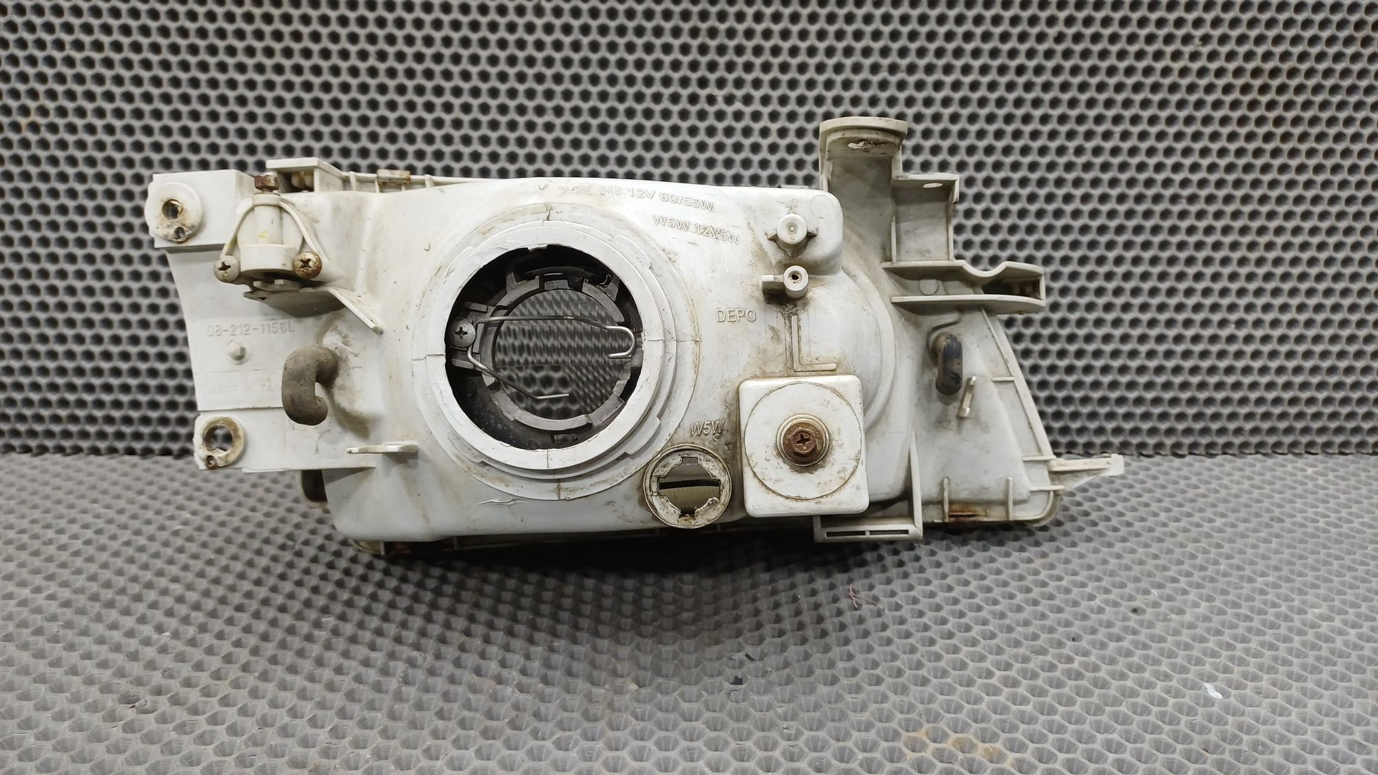 Б/У Фара левая DEPO Toyota CARINA E 6 дорест. 1992—1996 1994 Зеленый, 1990 рублей, Краснодар