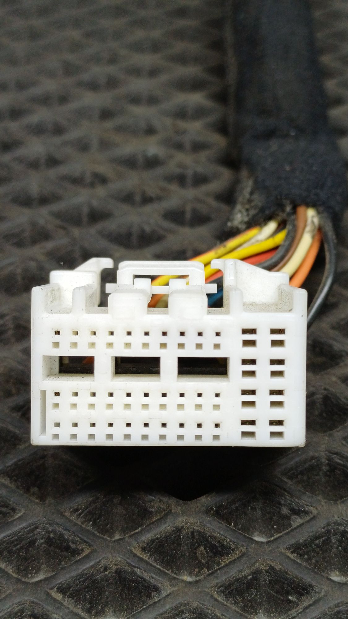https://ycs.partsauto.market/partsauto-images/thmbs/userImages/c8f07ba63eb5b2f0f6006ea854bf8f7d/part/40d1c53e-db41-48e6-bce4-577bf6f1fc0b_1777538435390.jpg