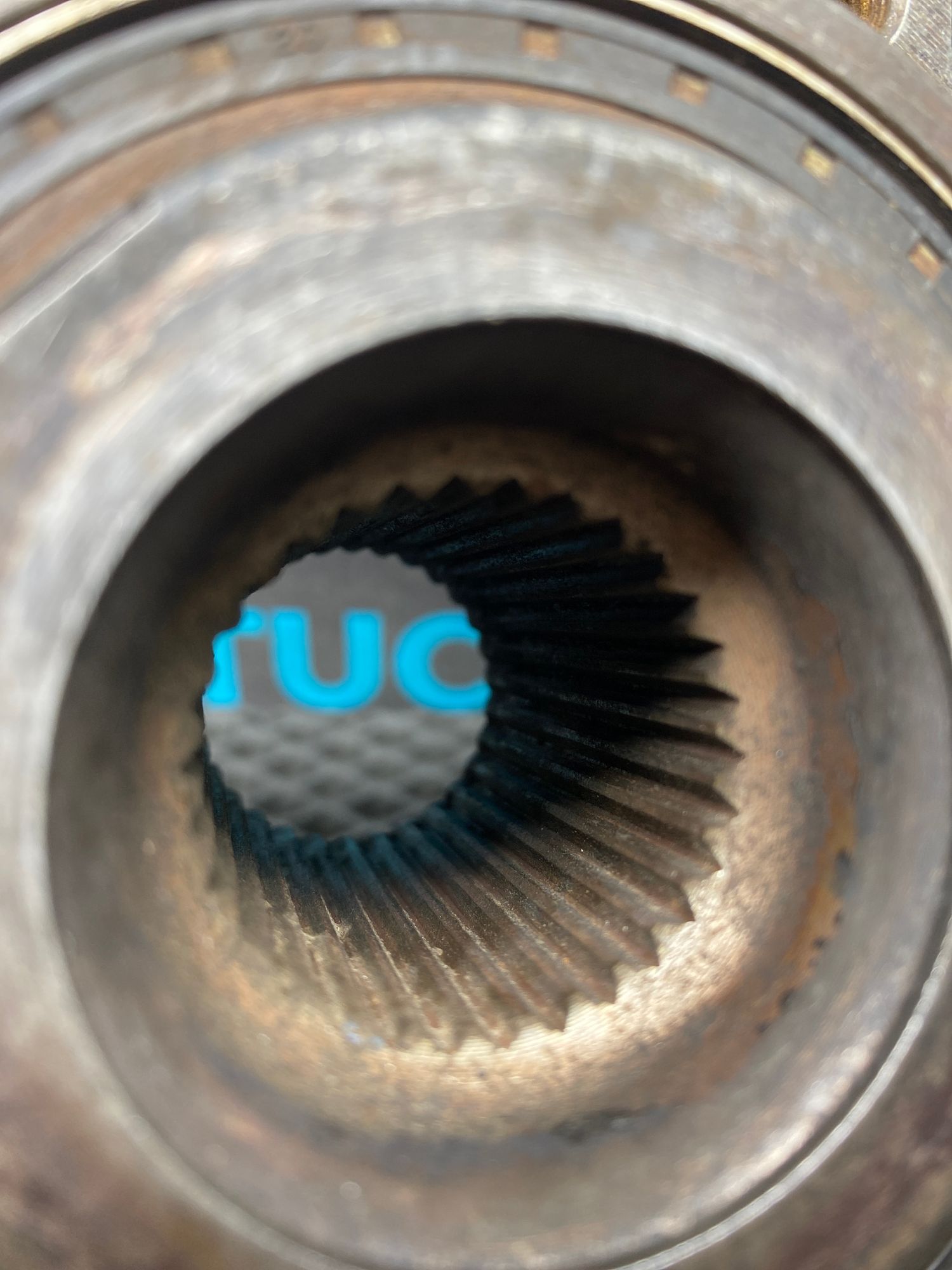 Б/У Ступица передняя левая Kia Optima 4 JF (G4ND) 2.0L AT 2018 Седан, 4490 рублей, Краснодар