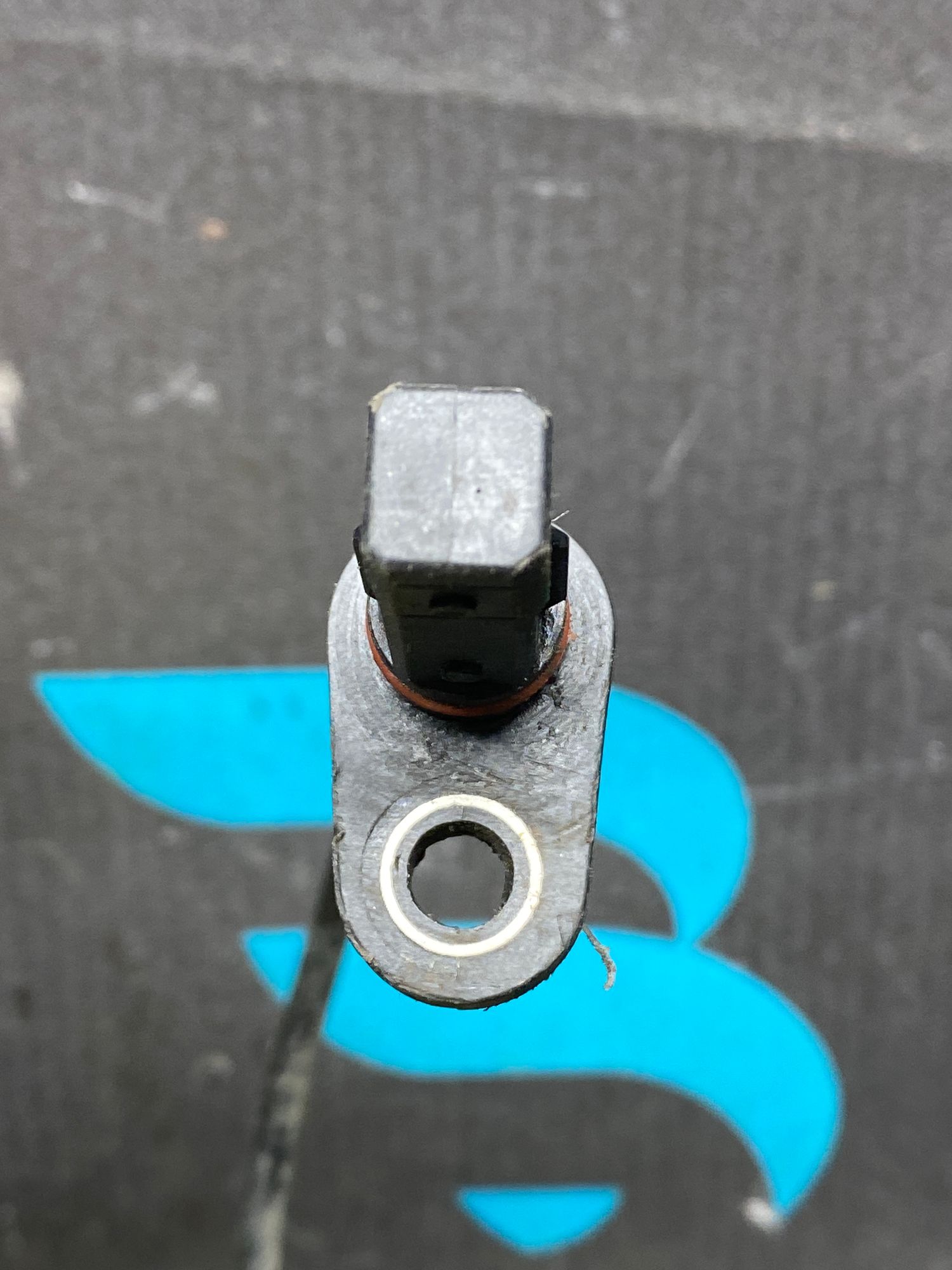 https://ycs.partsauto.market/partsauto-images/thmbs/userImages/c8f07ba63eb5b2f0f6006ea854bf8f7d/part/414f1f2c-52d1-4688-8e42-72904e588766_1777461528503.jpg