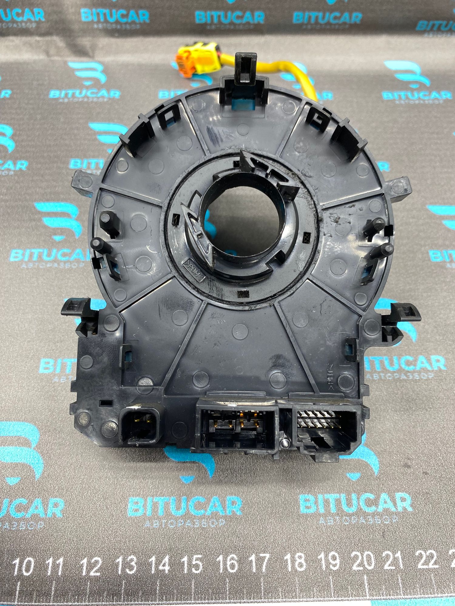 https://ycs.partsauto.market/partsauto-images/thmbs/userImages/c8f07ba63eb5b2f0f6006ea854bf8f7d/part/41e077e0-310d-4e4d-82f0-e6c624ea6ca3_1770191325031.jpg