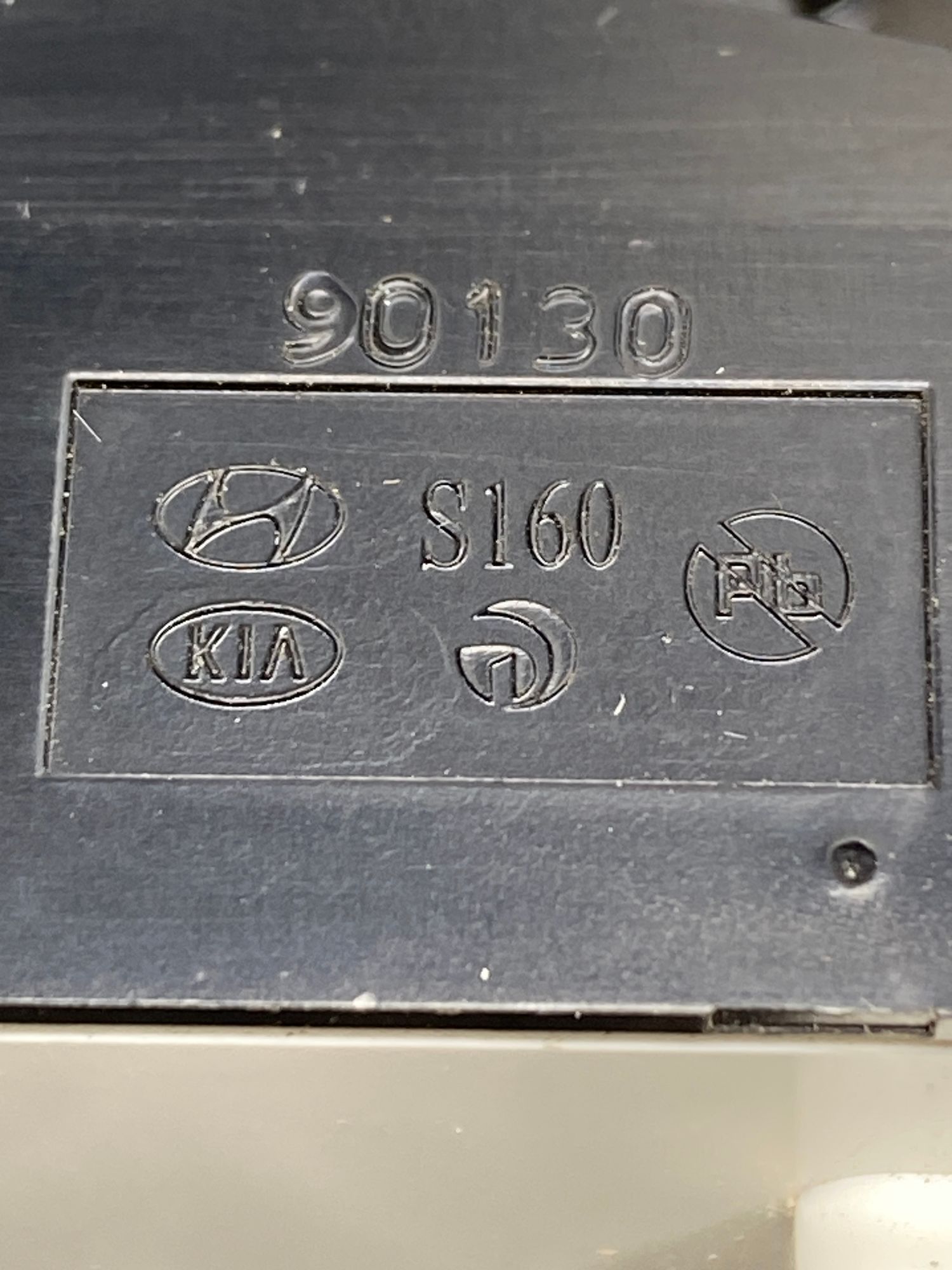 https://ycs.partsauto.market/partsauto-images/thmbs/userImages/c8f07ba63eb5b2f0f6006ea854bf8f7d/part/41fd31a2-c804-478c-a517-692902d4681e_1777622653365.jpg