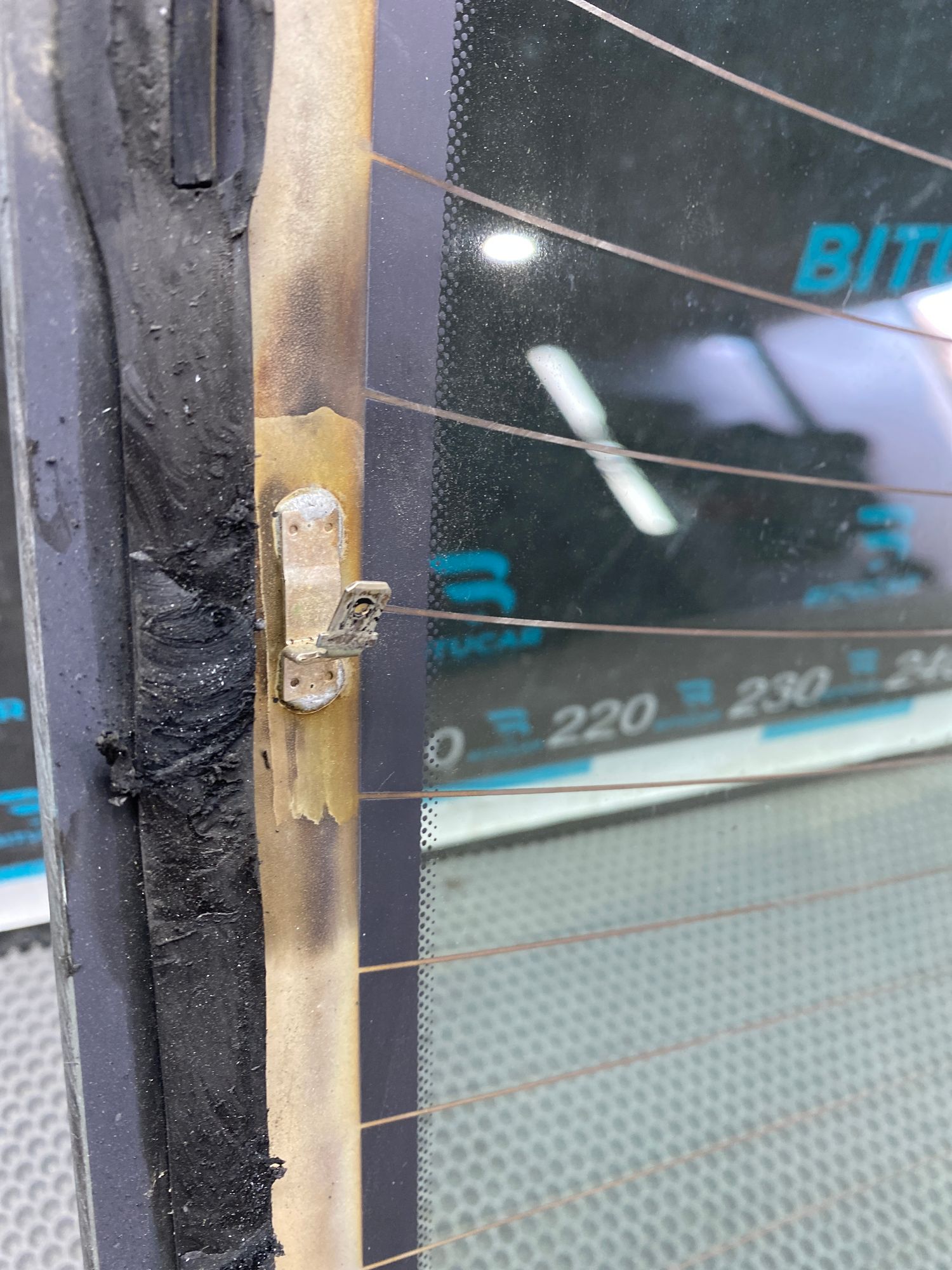 Б/У Стекло заднее Kia Rio 4 (G4FG) 1.6L AT 2021, 5990 рублей, Краснодар